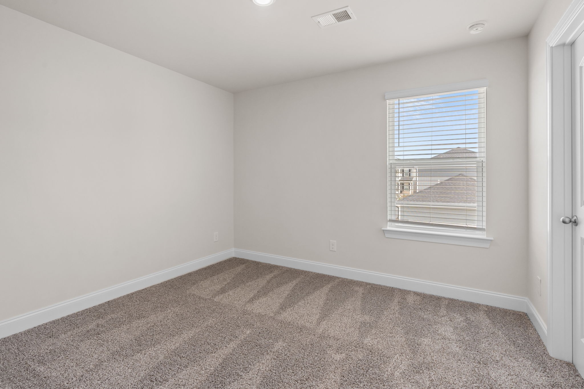 1521 Henderson Point Aly