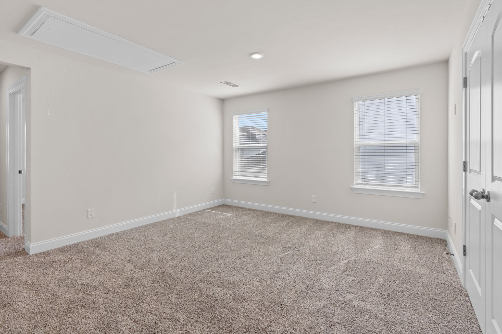 1521 Henderson Point Aly