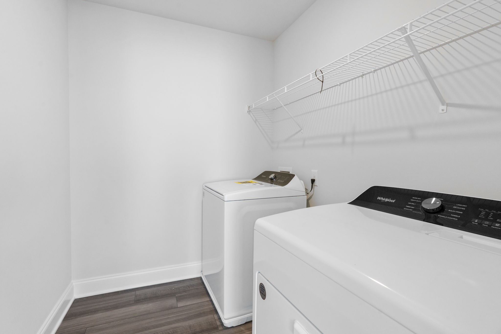 1521 Henderson Point Aly