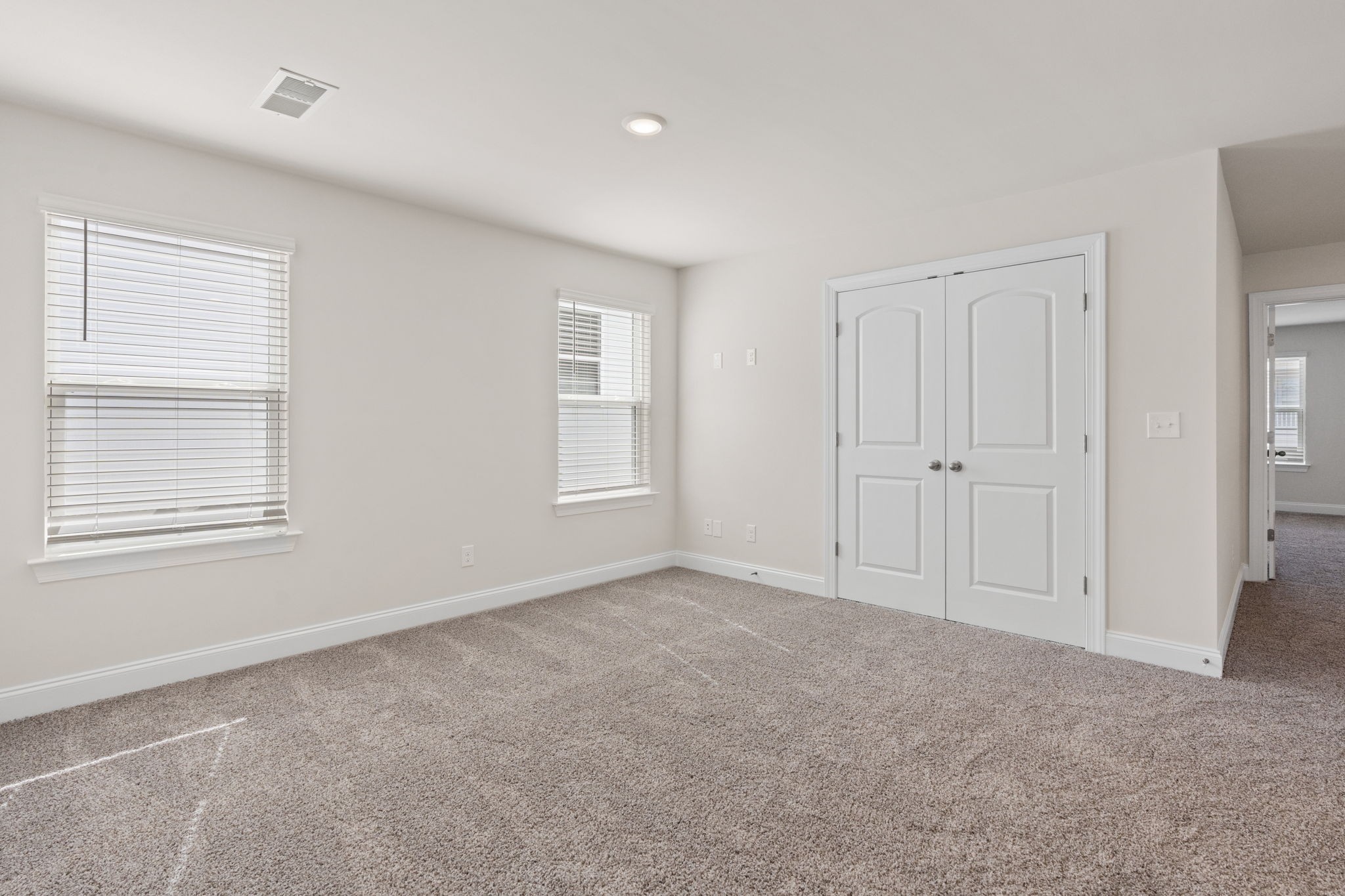 1521 Henderson Point Aly