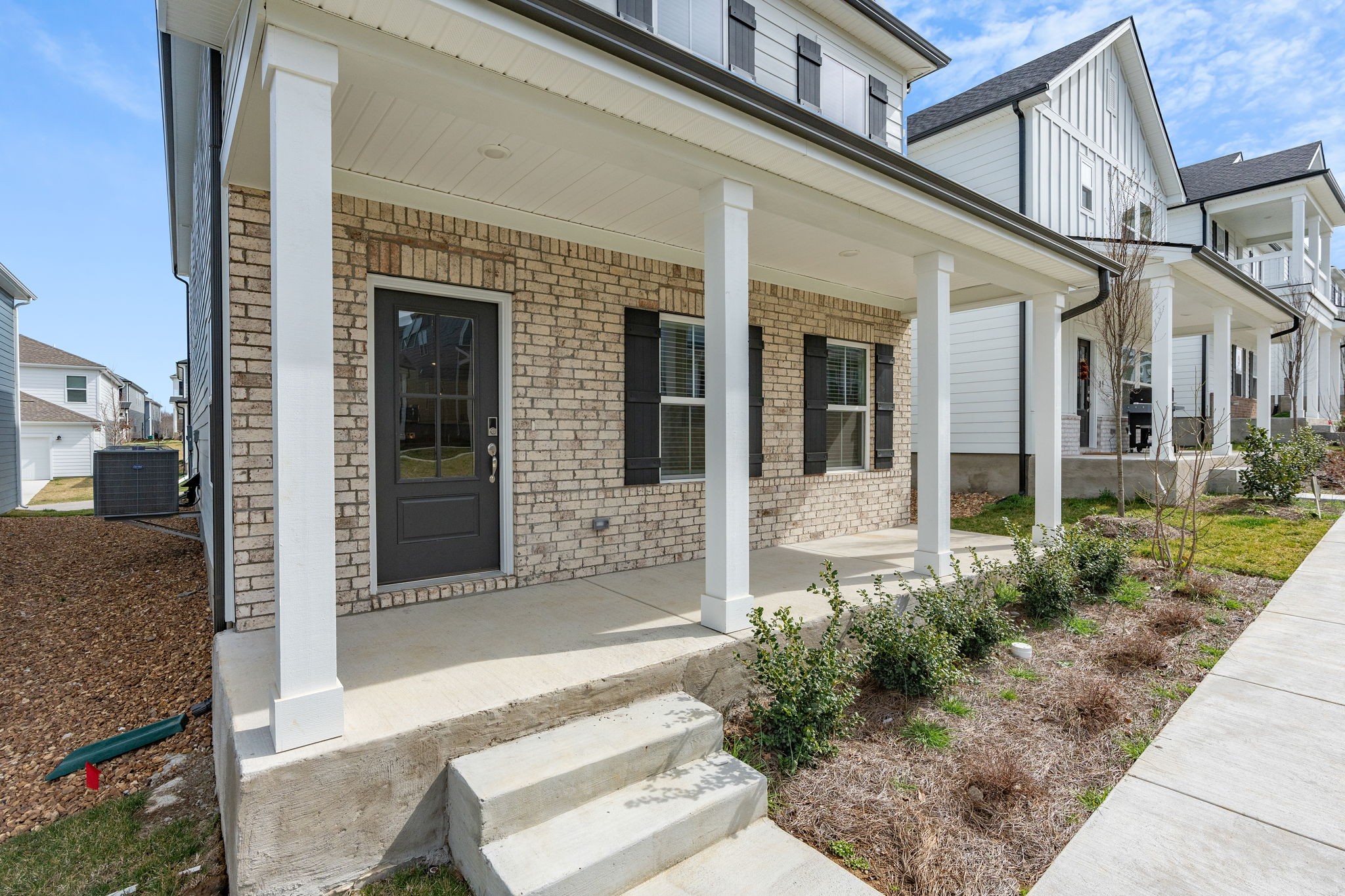 1521 Henderson Point Aly