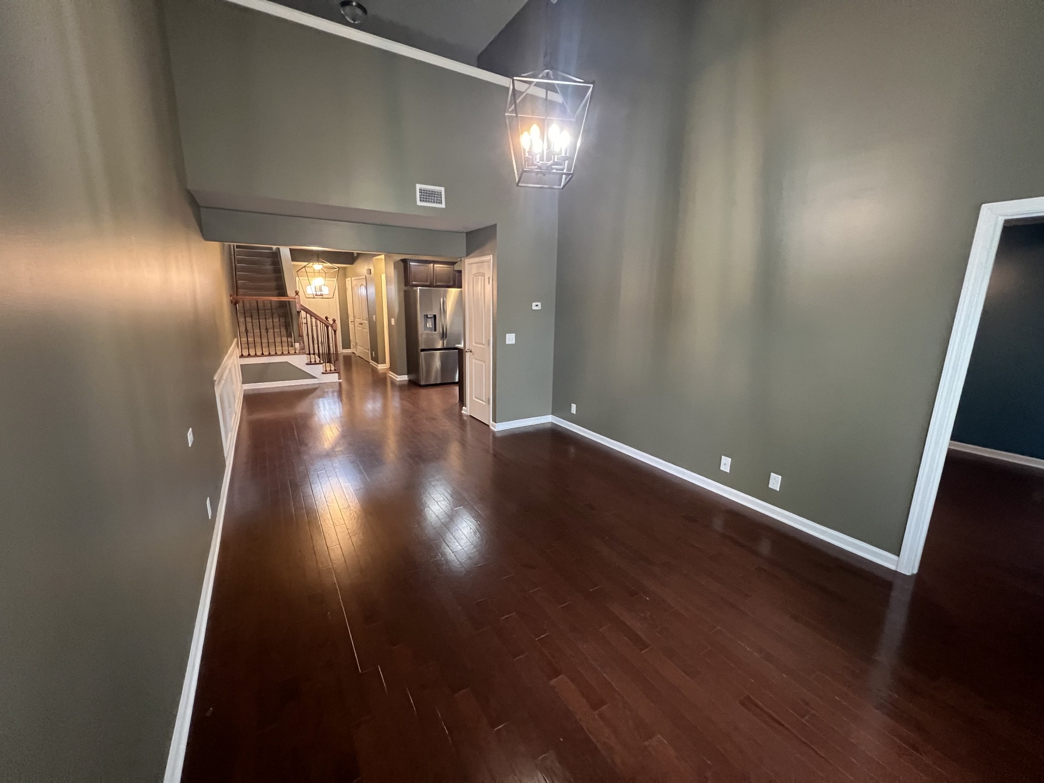 4145 Sunday Silence Way