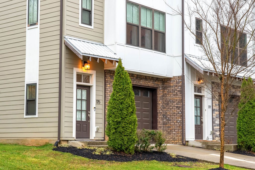 175 Stonecrest Drive