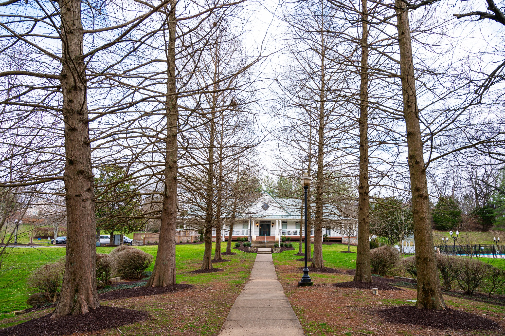 1020 Dunrobin Dr