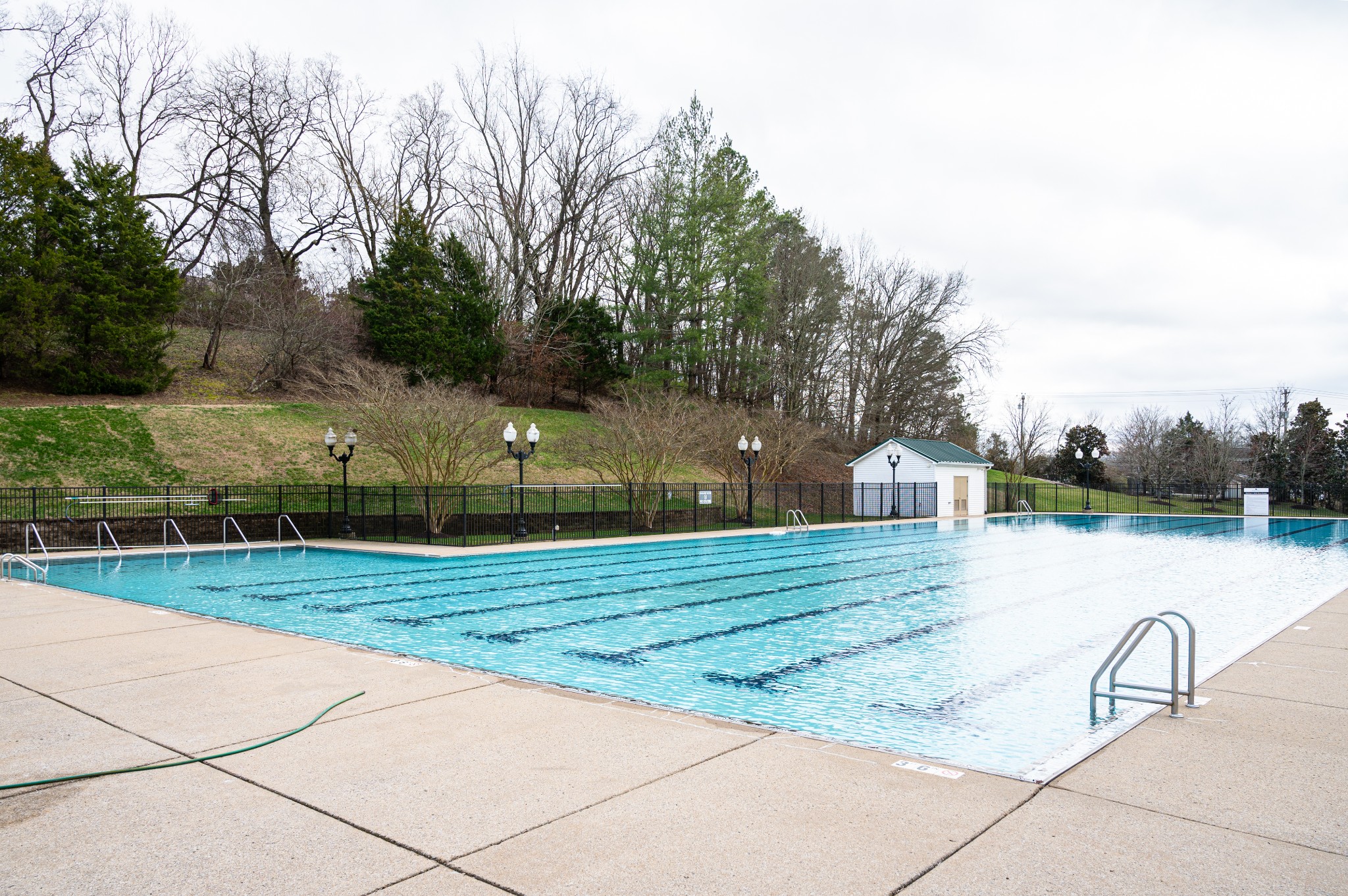 1020 Dunrobin Dr