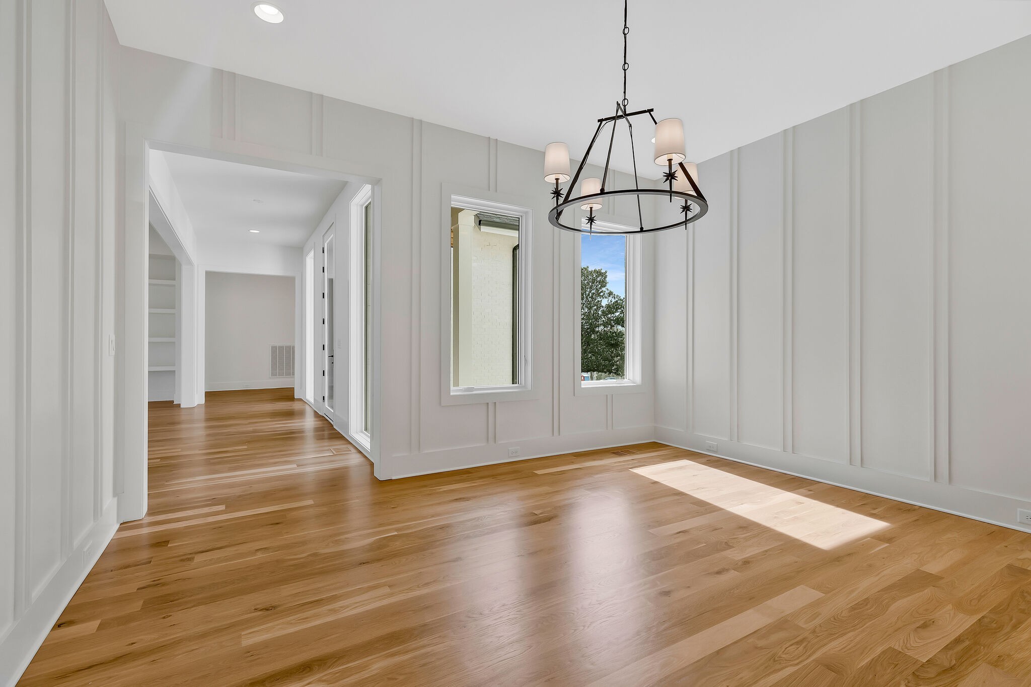 4040 Outer Drive