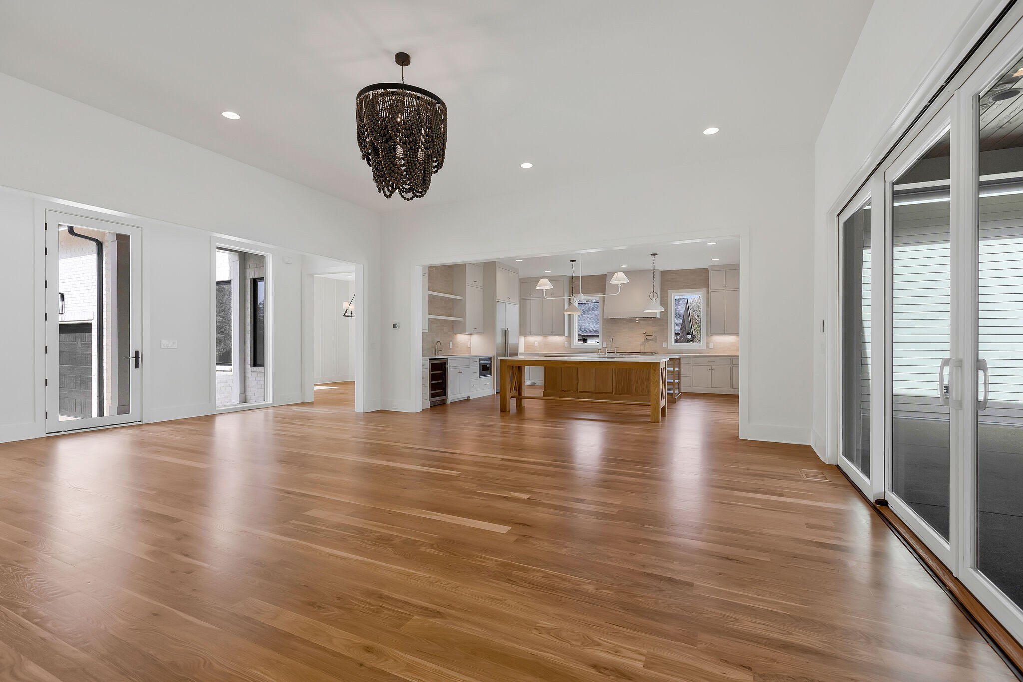 4040 Outer Drive