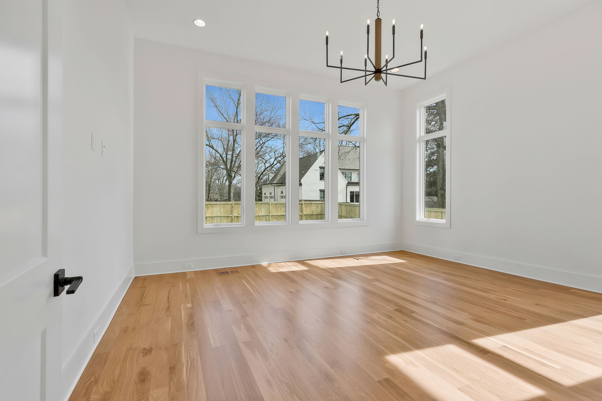 4040 Outer Drive