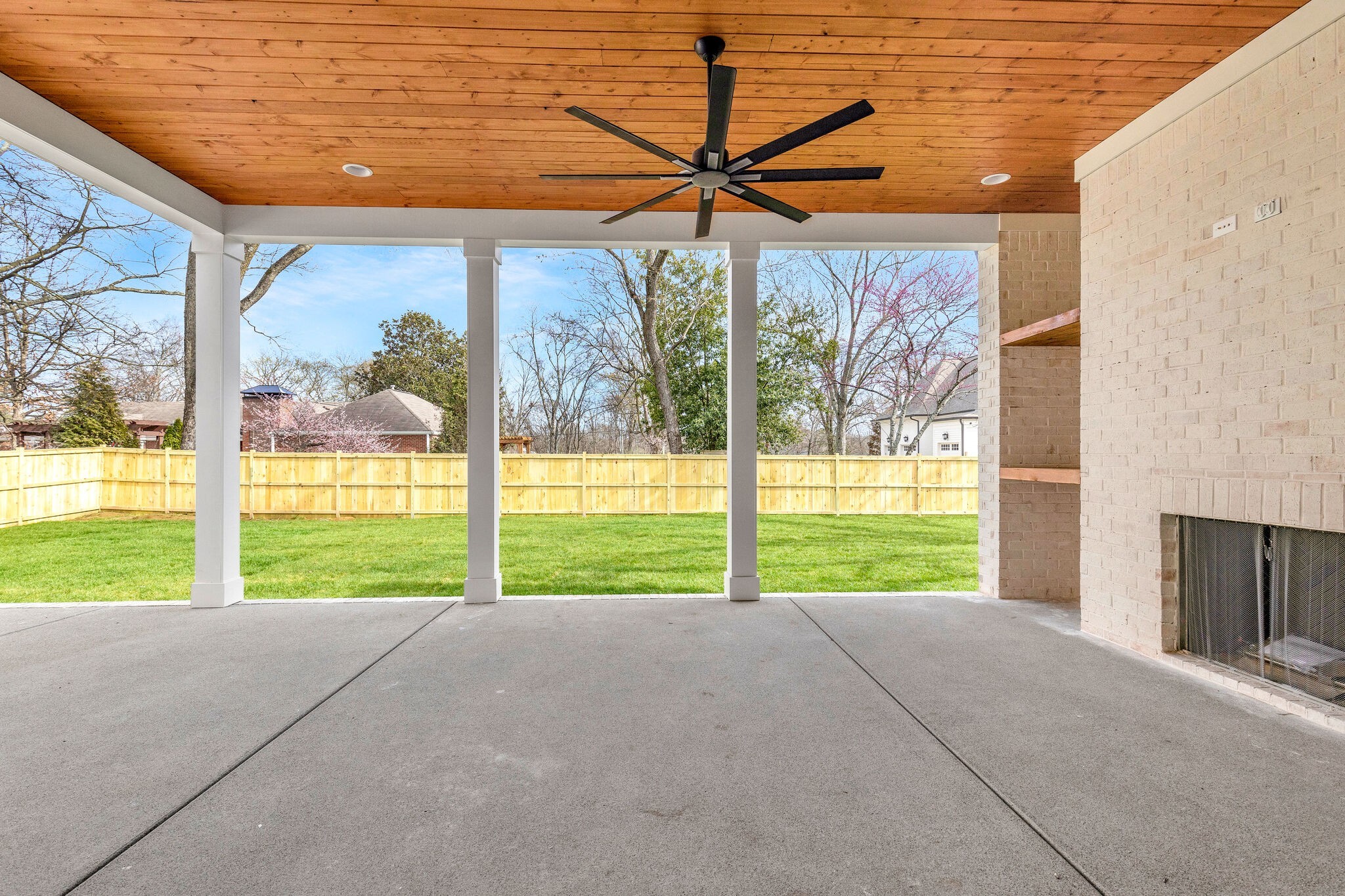 4040 Outer Drive