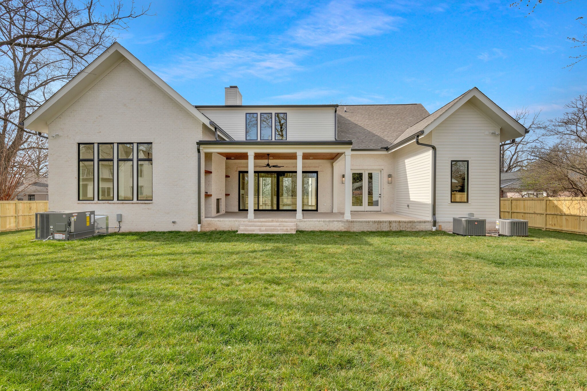 4040 Outer Drive