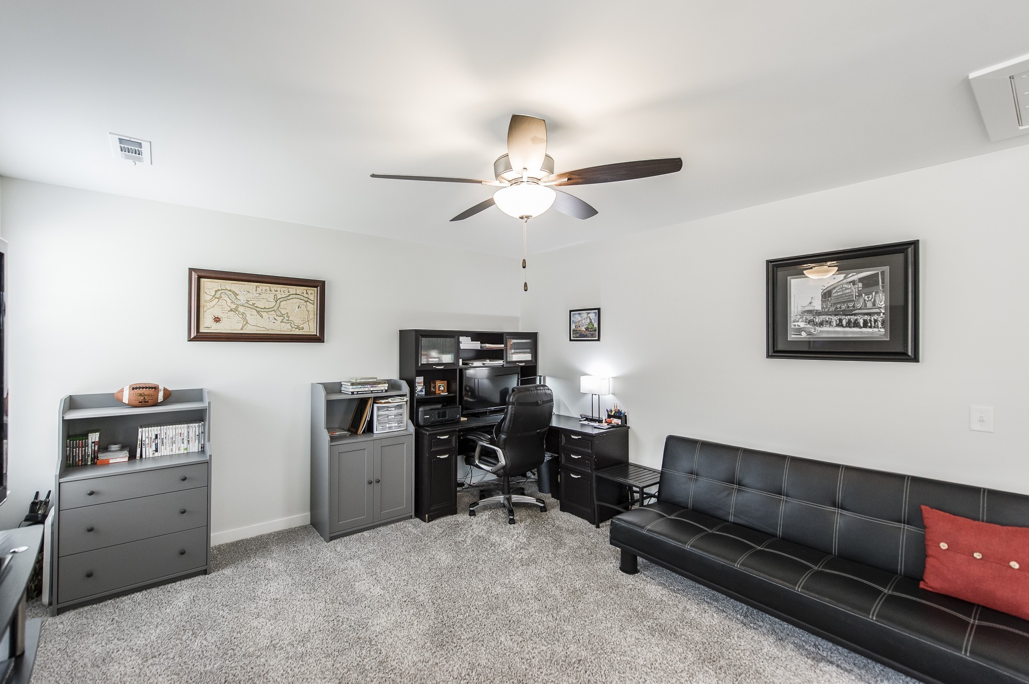 1015 Paddock Park Cir