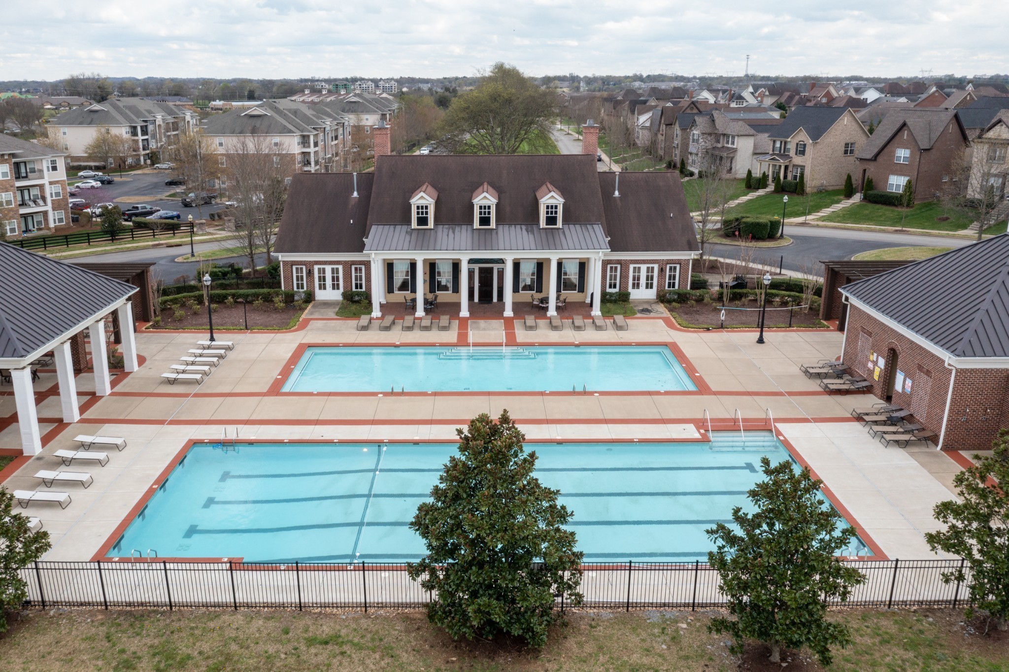 1015 Paddock Park Cir