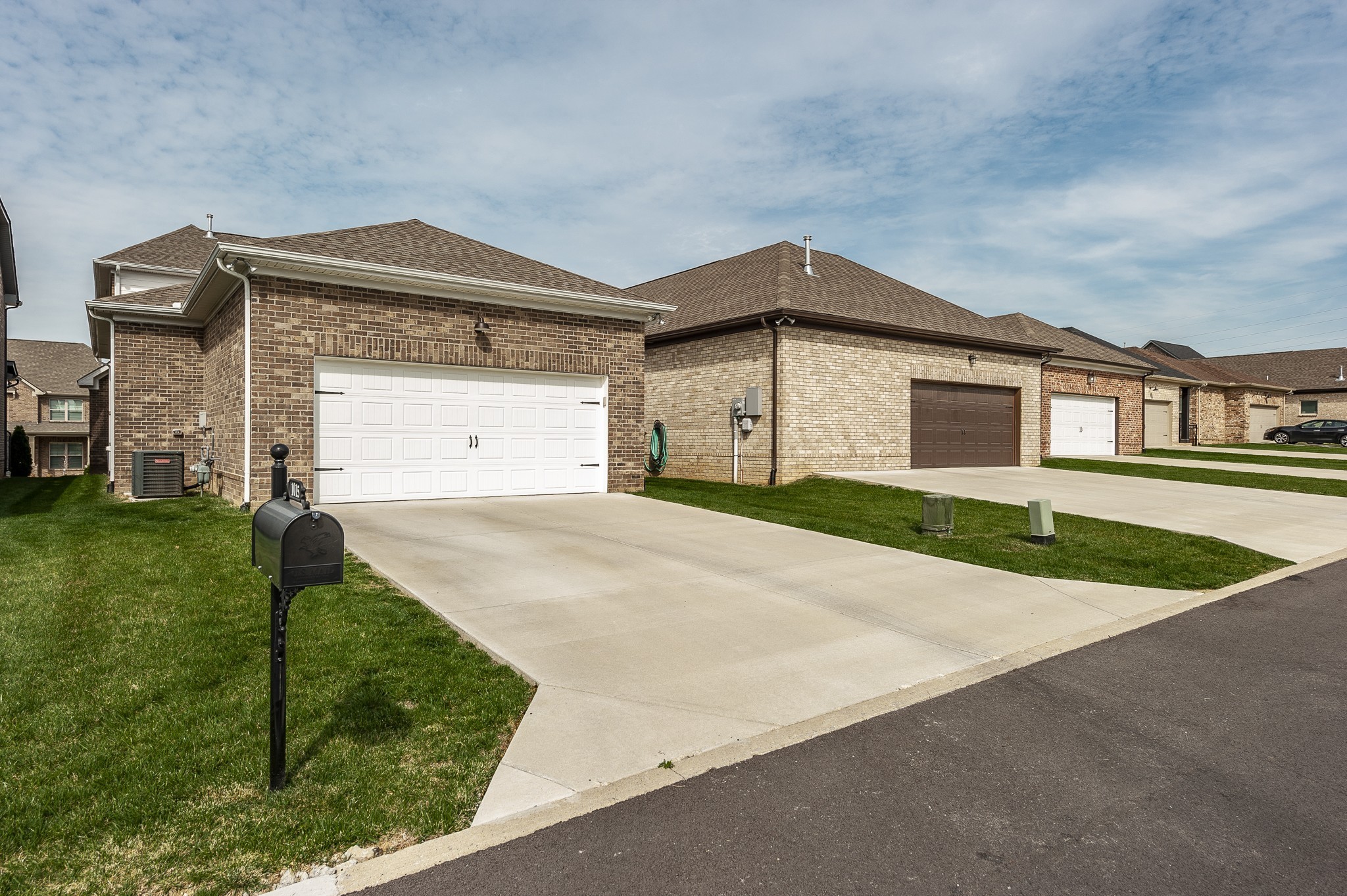 1015 Paddock Park Cir