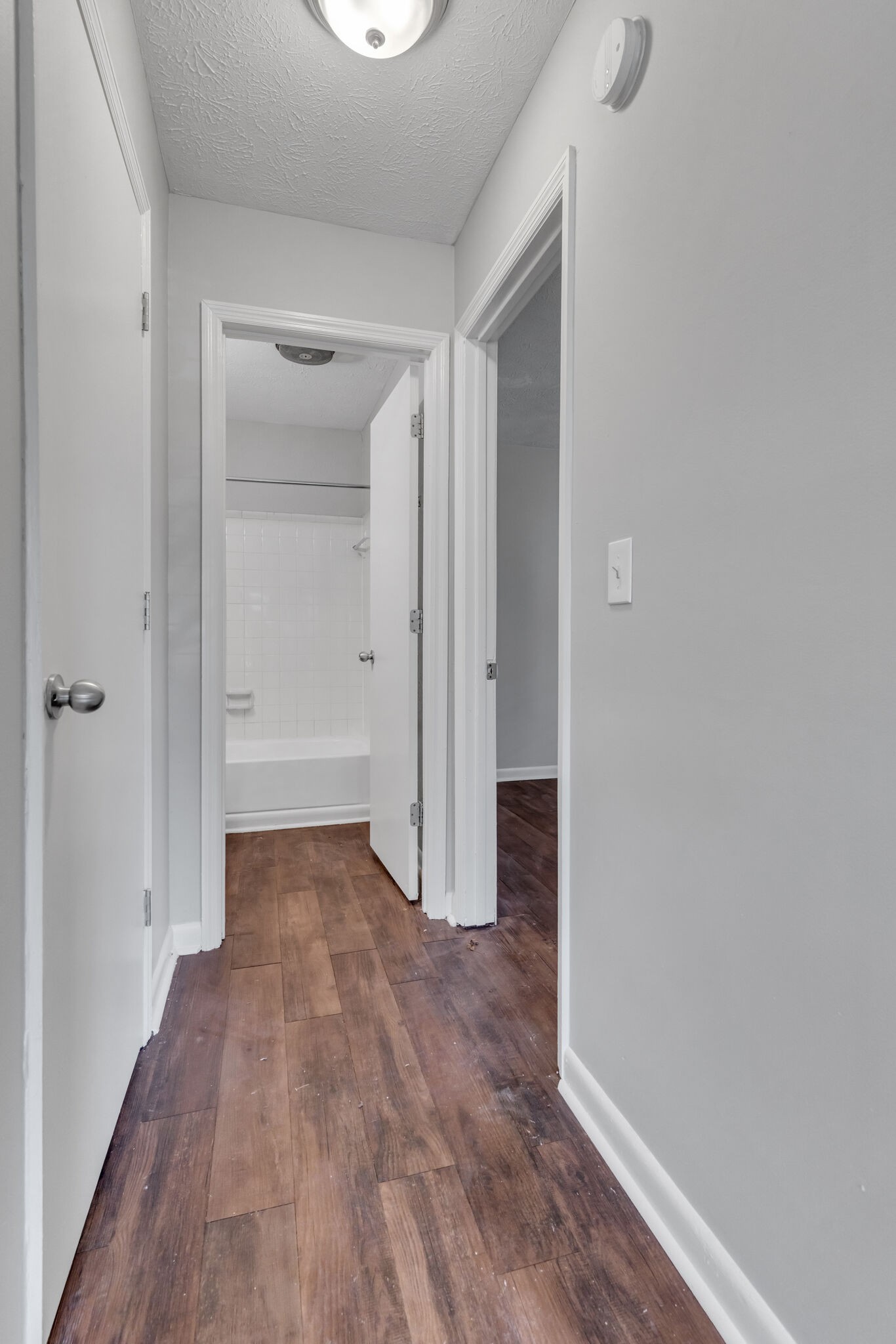 325 McArthur Dr