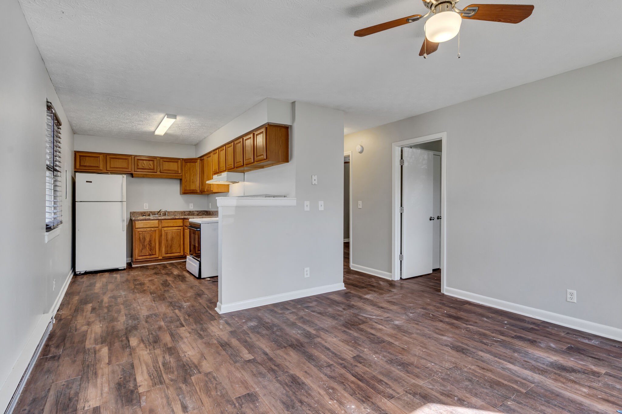 325 McArthur Dr