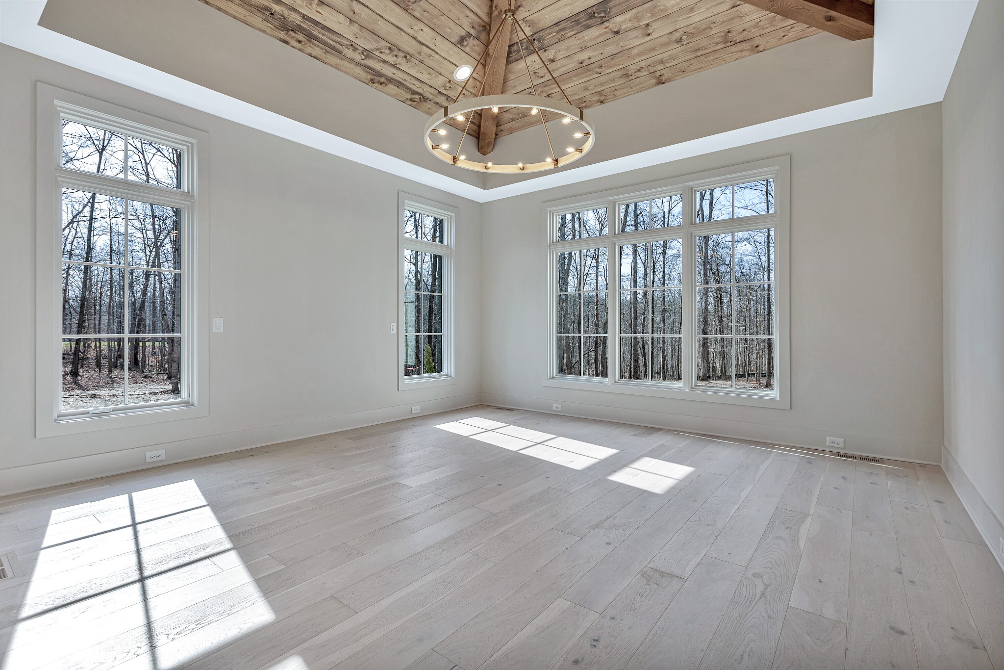 5025 Cobbler Ridge Rd