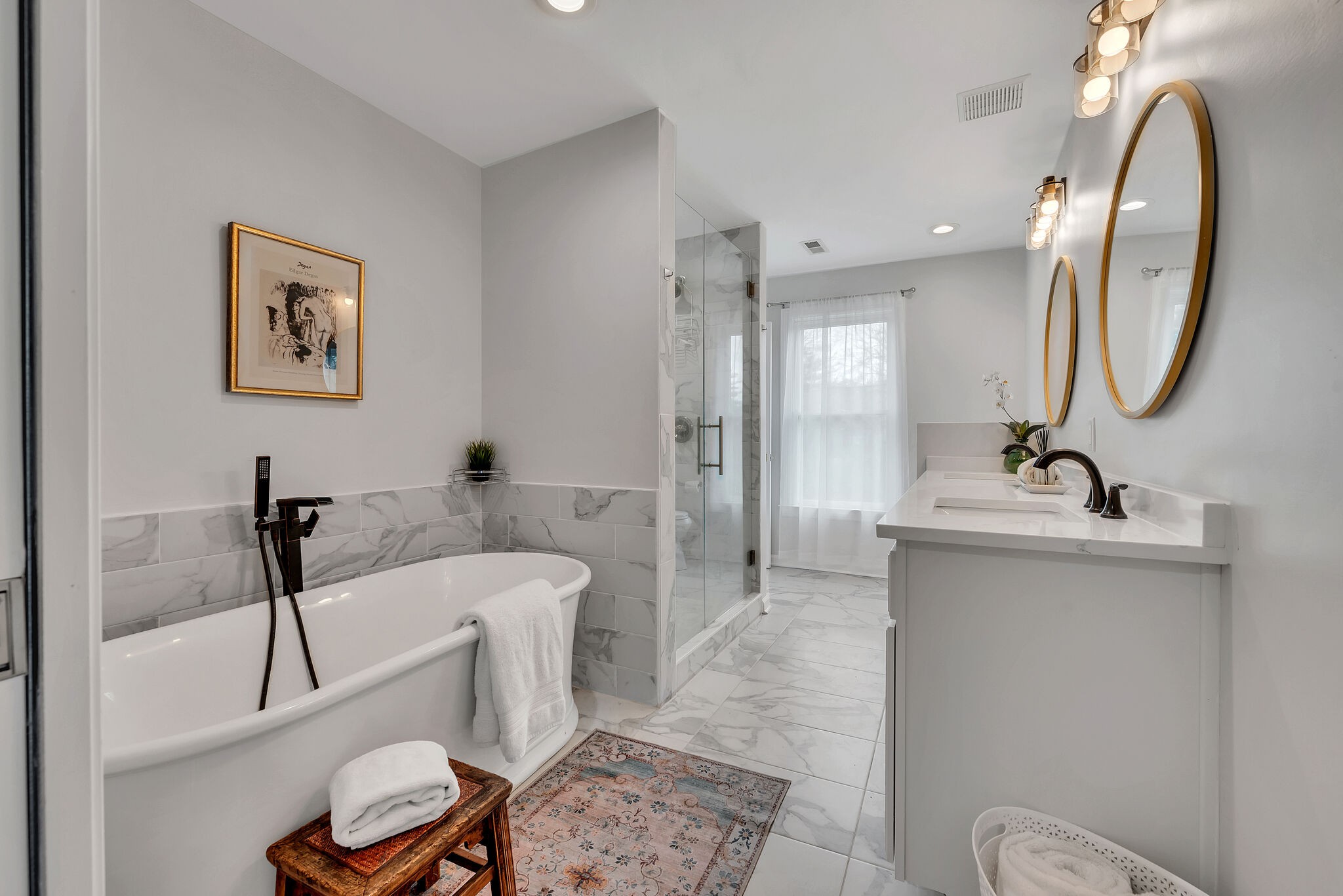 807 Huntington Cir