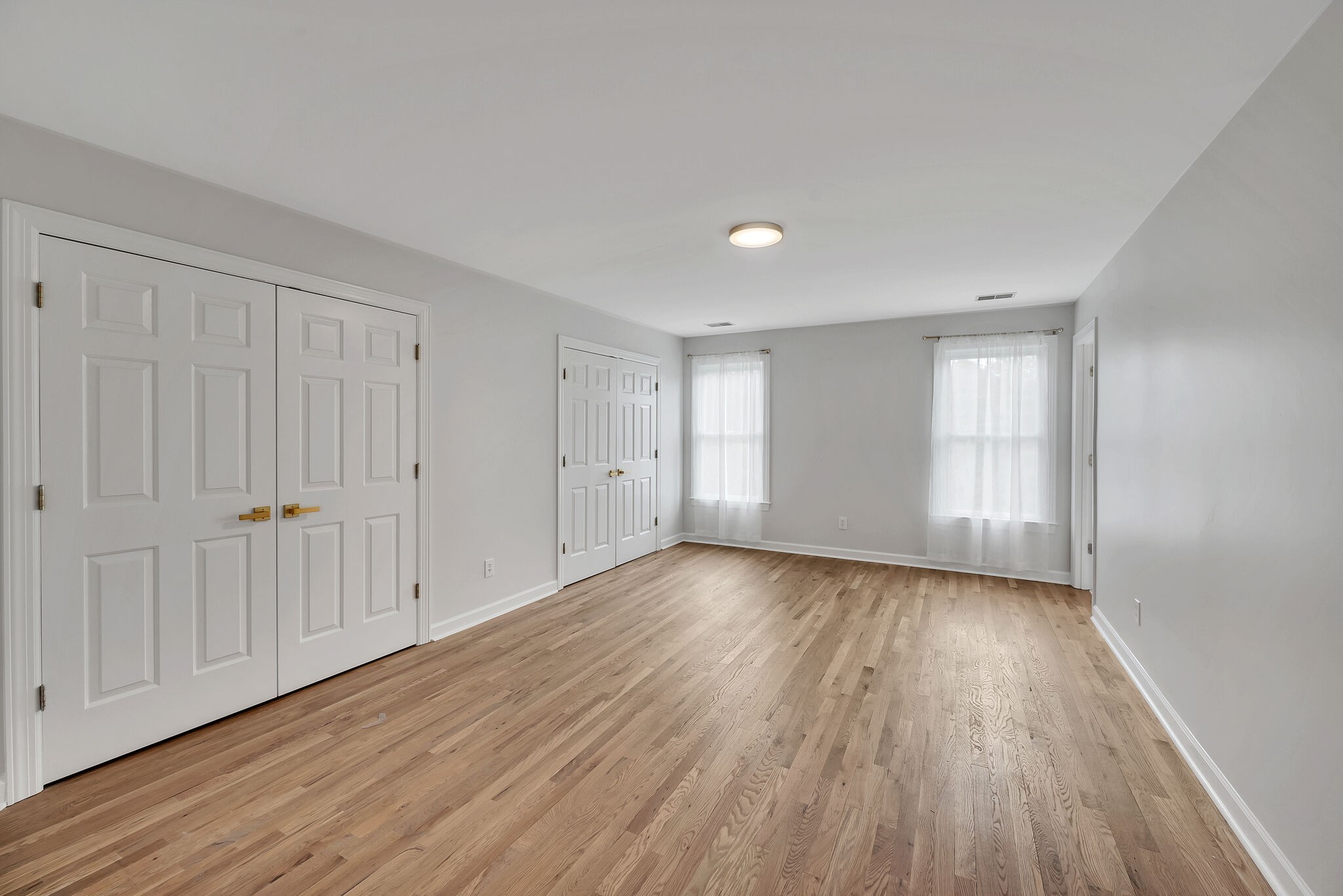 807 Huntington Cir