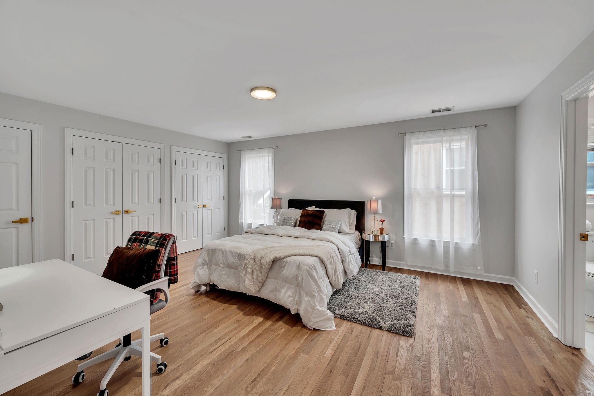 807 Huntington Cir