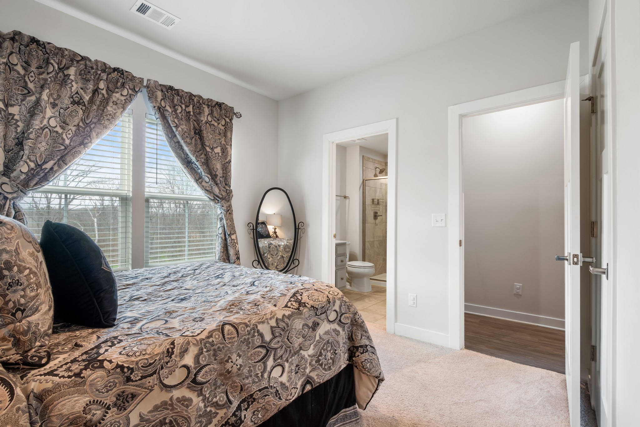 528 Red Hill Ct