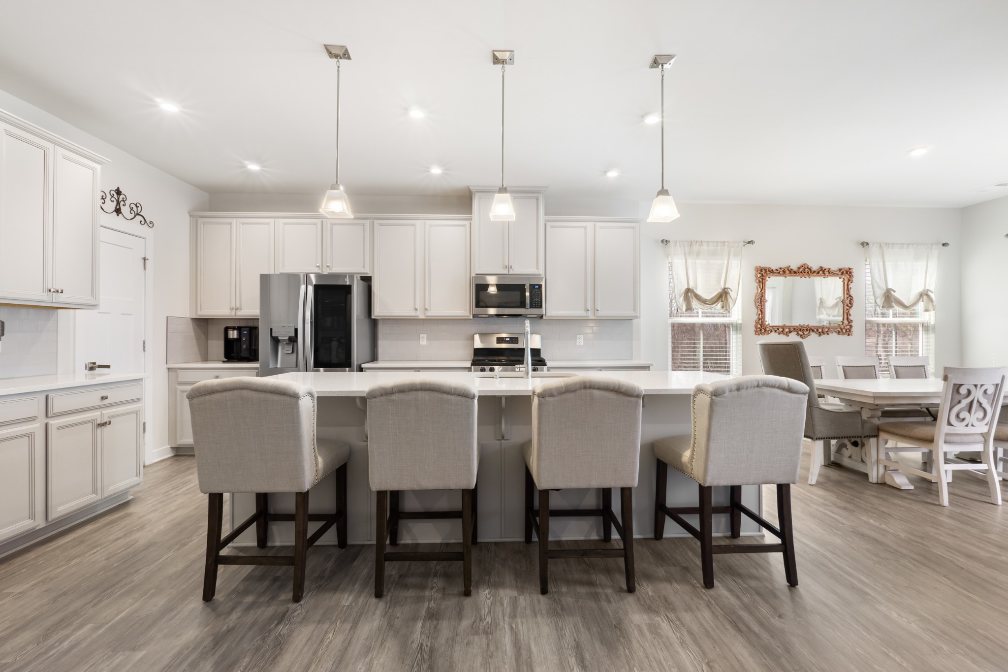 528 Red Hill Ct