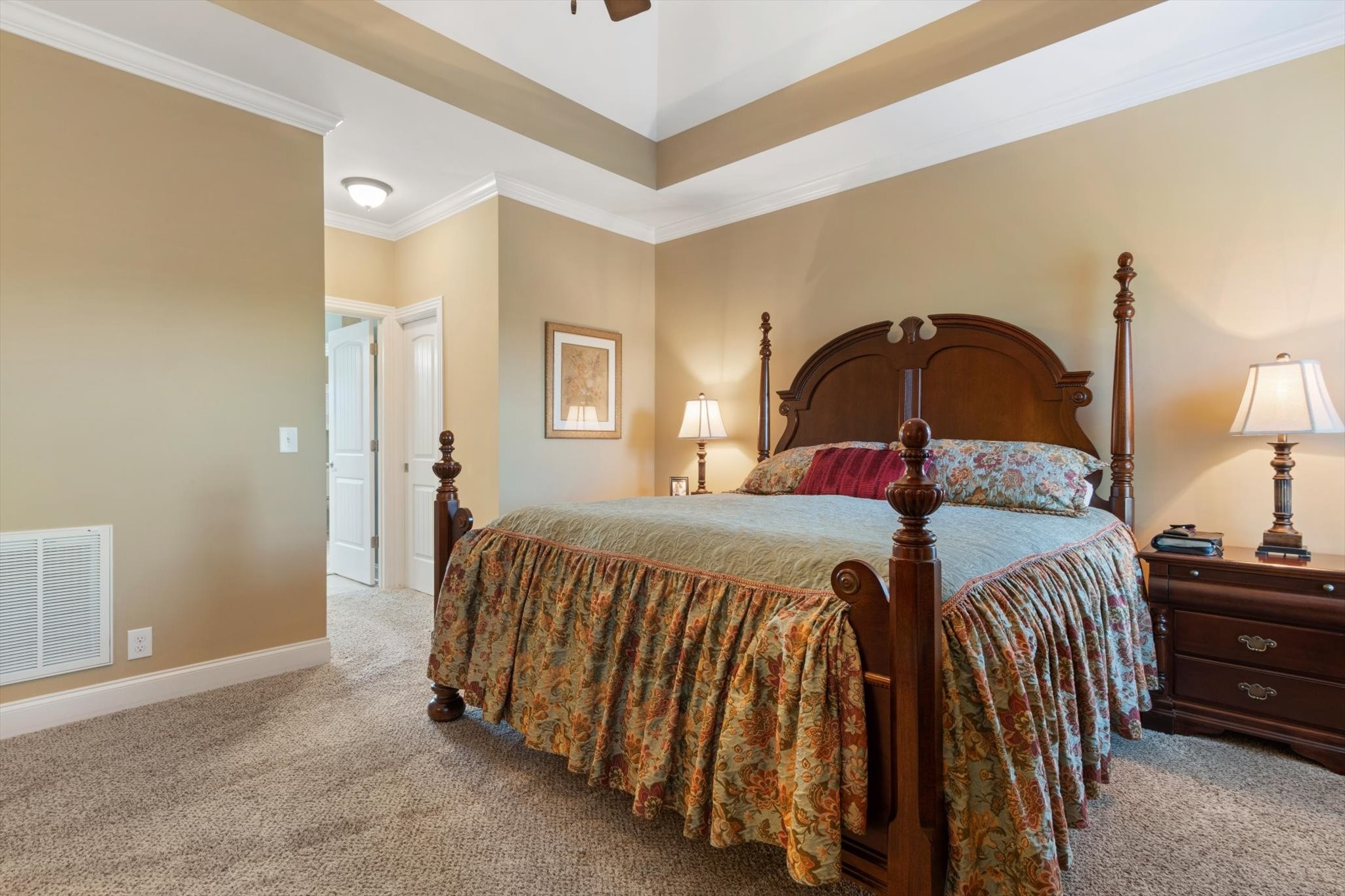 1402 Rhonda Dr
