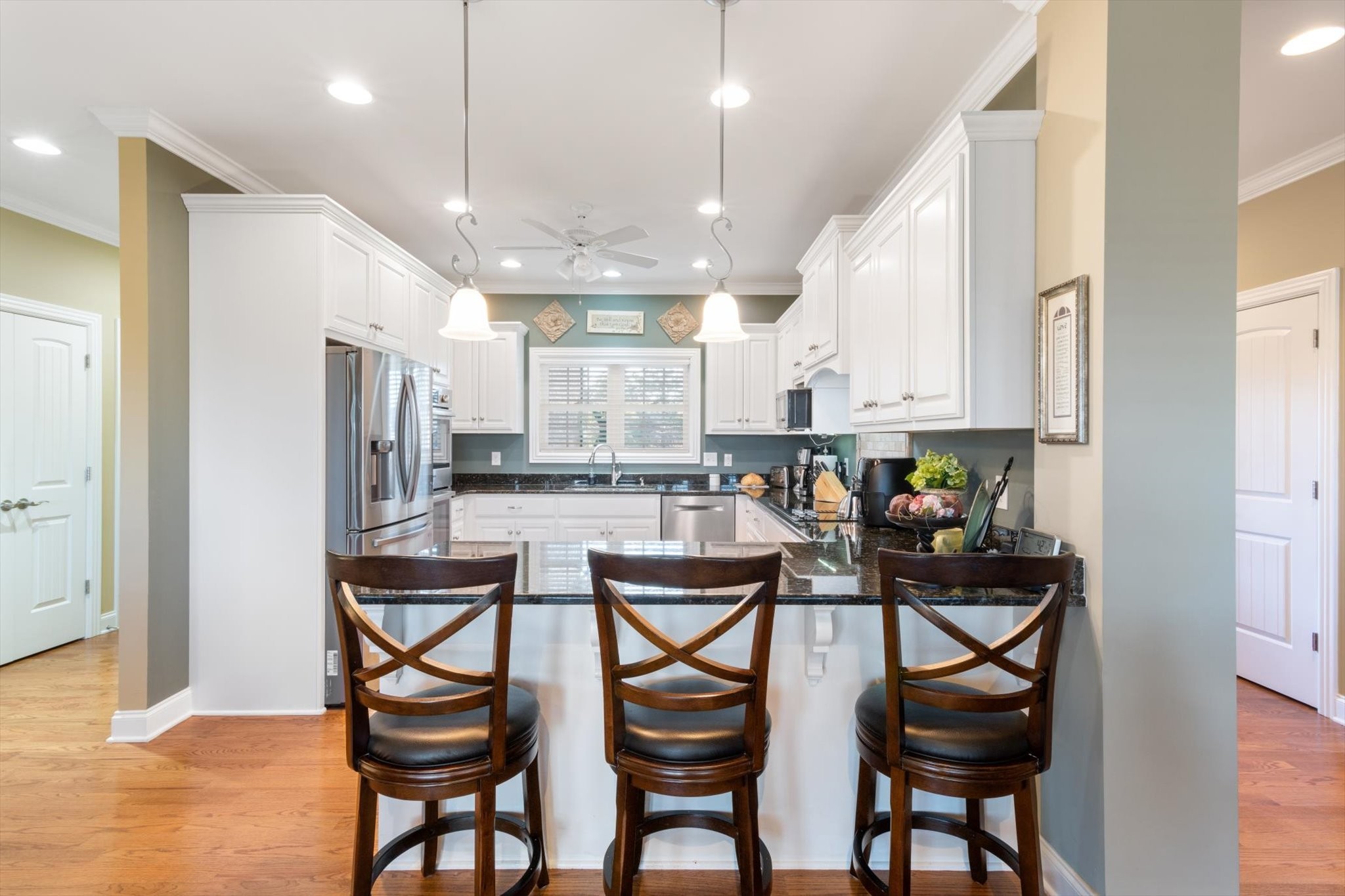 1402 Rhonda Dr