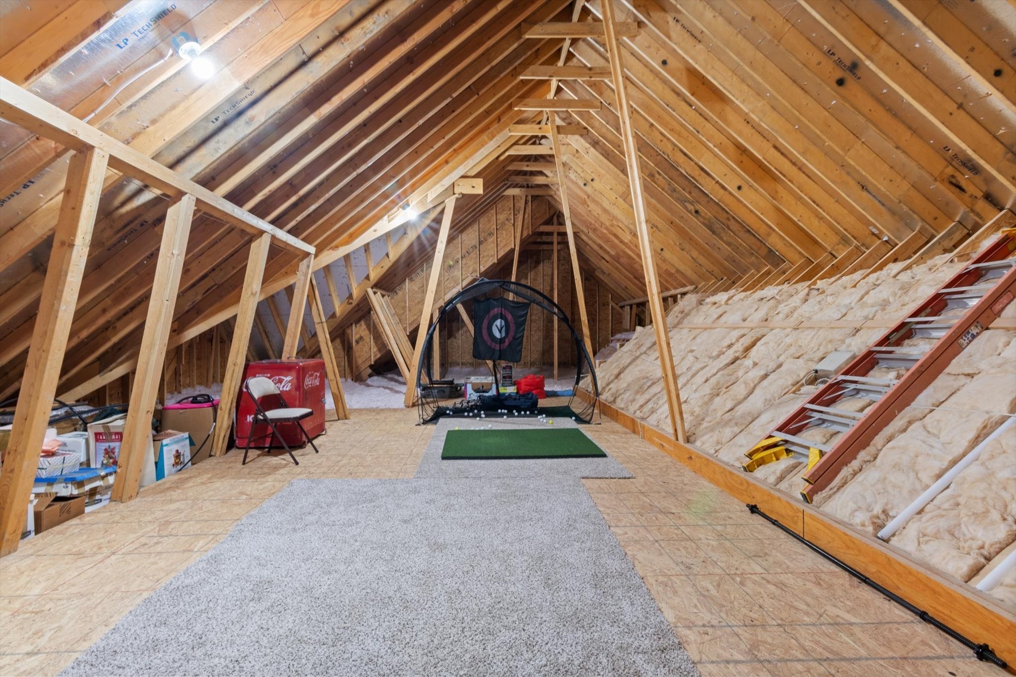 1402 Rhonda Dr