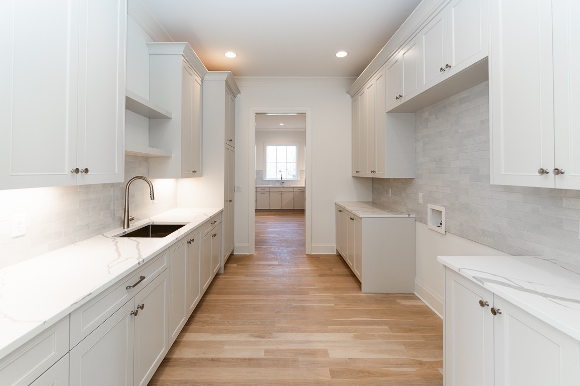 4038 Overbrook Ct