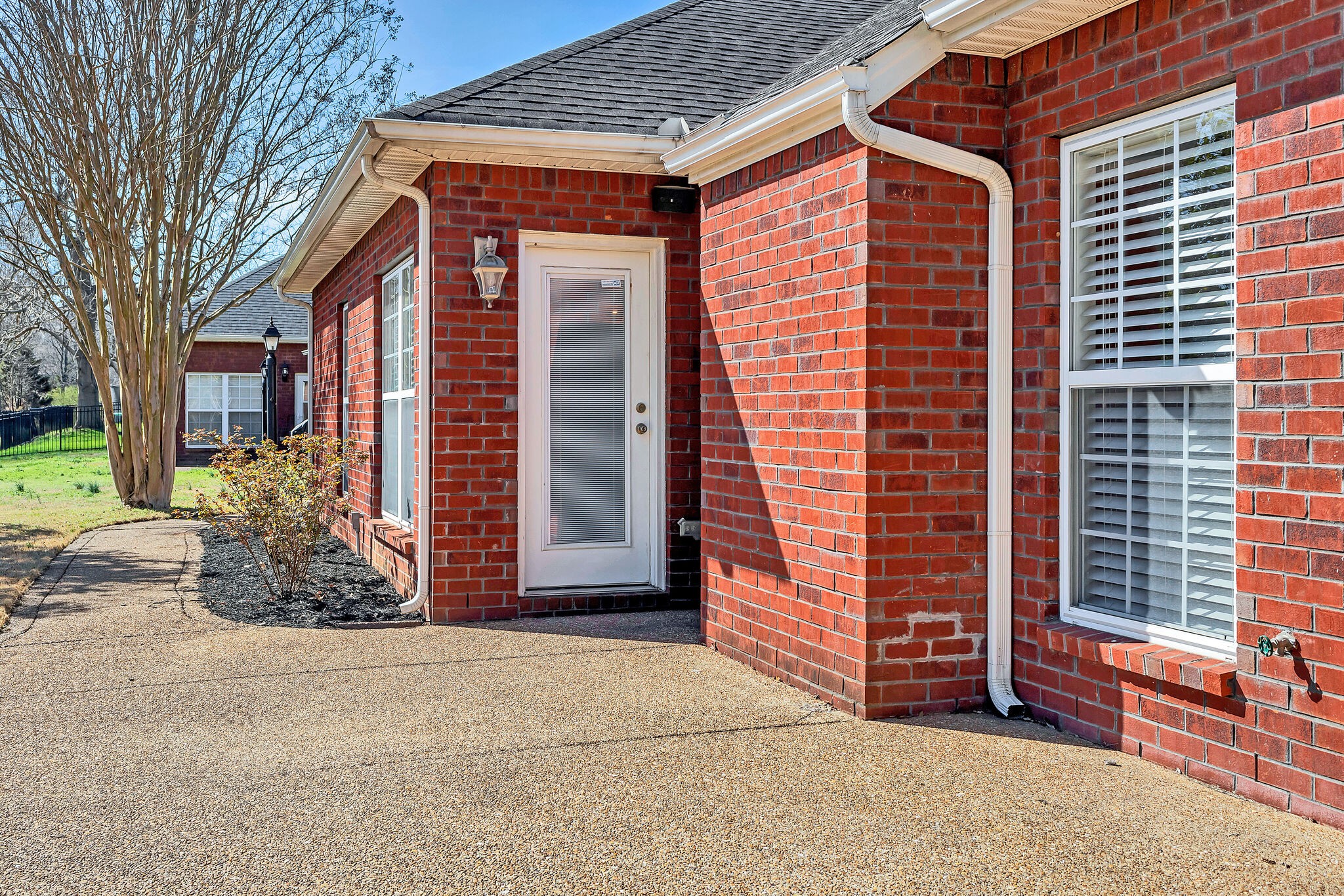4658 Forsman Ct