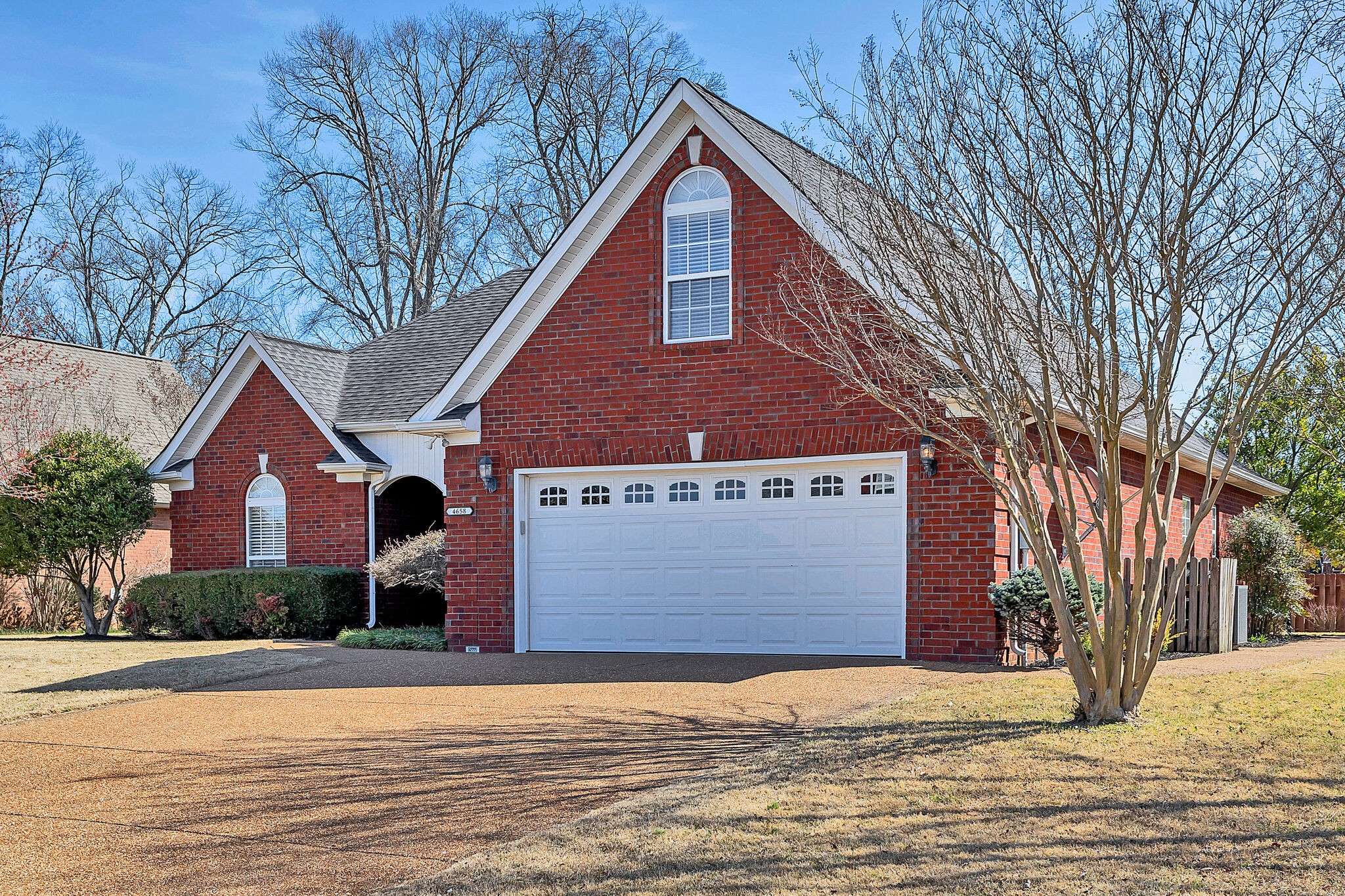 4658 Forsman Ct