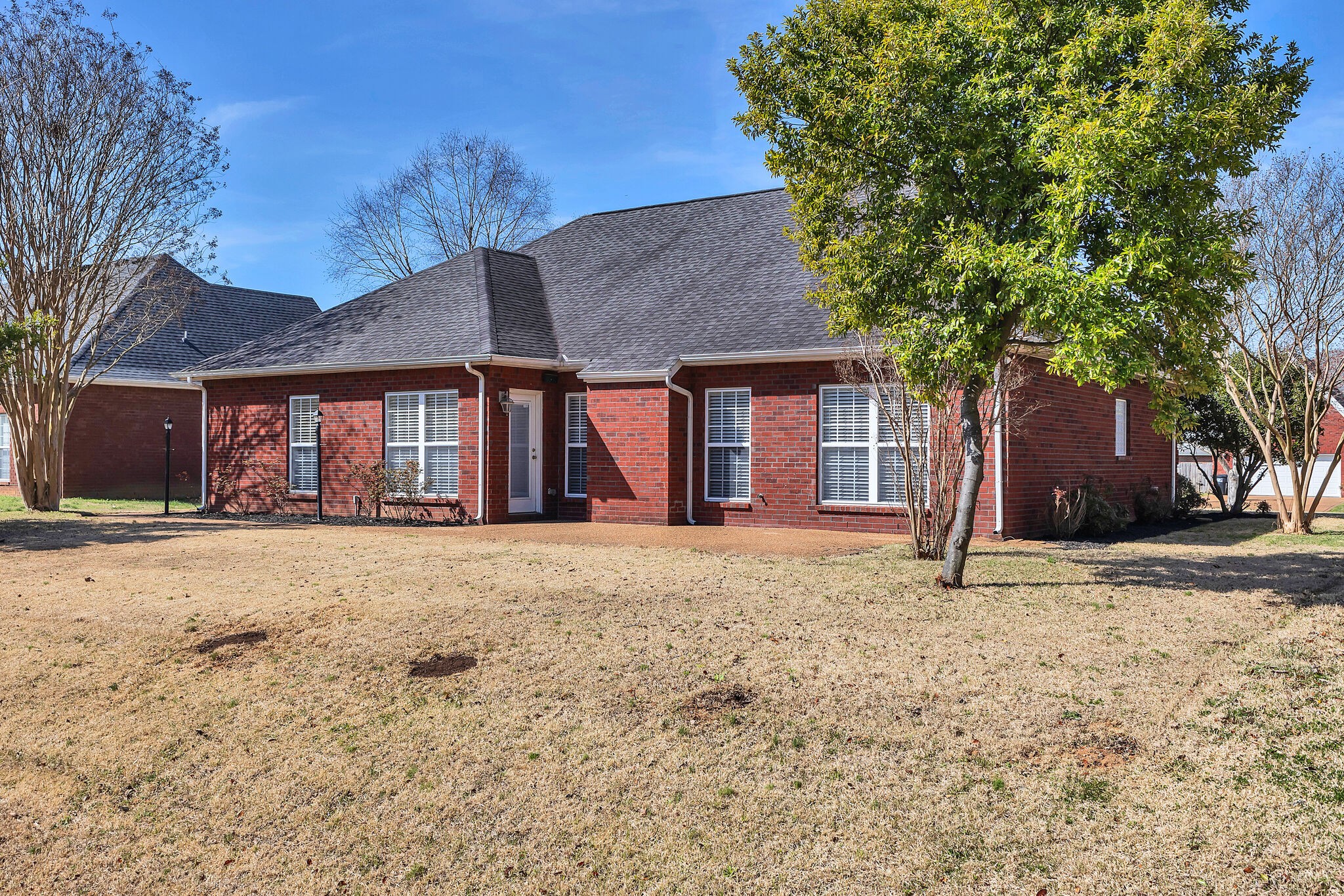 4658 Forsman Ct