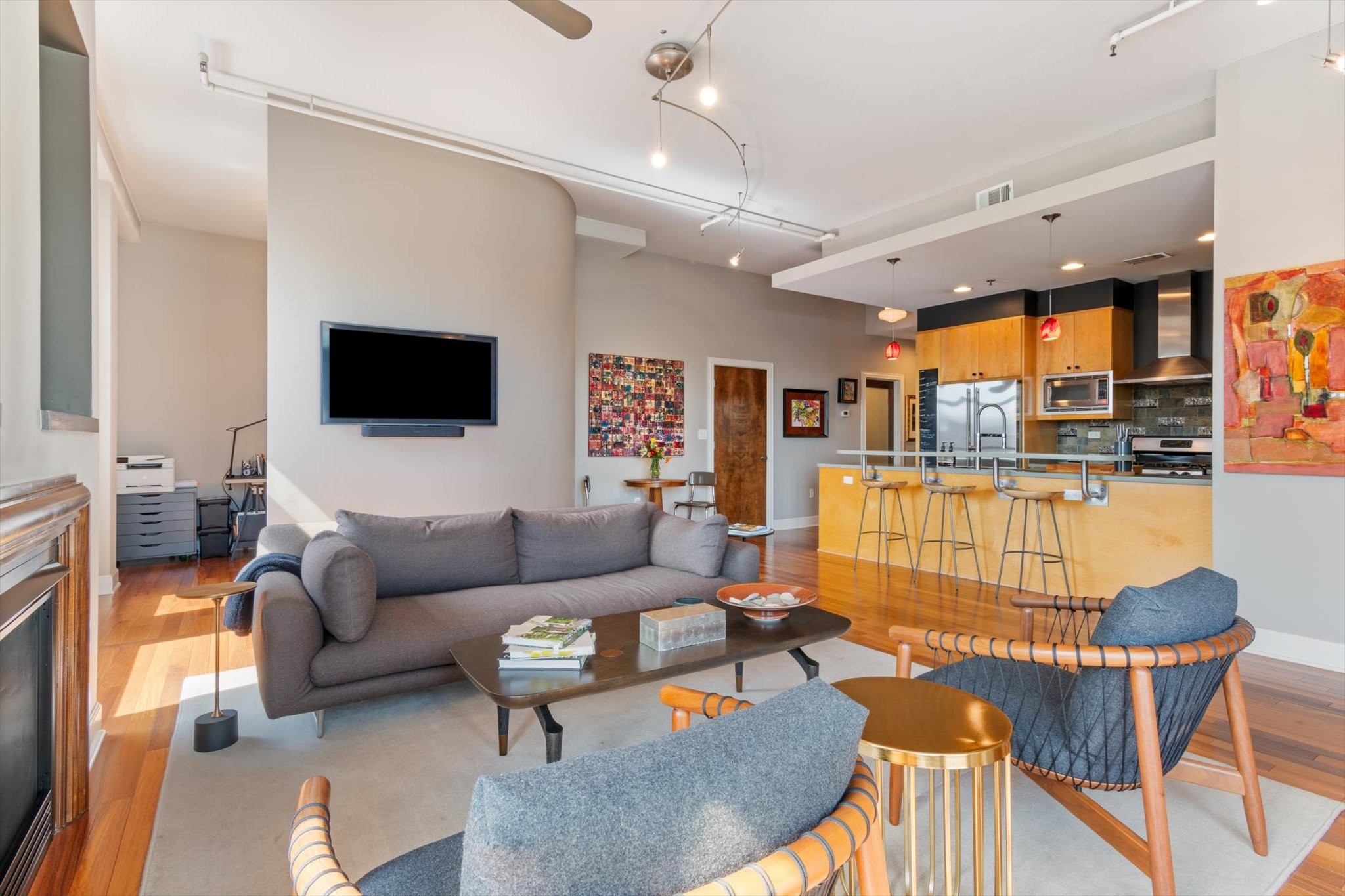 117 30th Ave, N Unit: 303