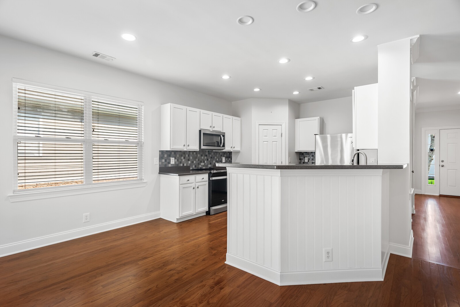 1803 Turning Wheel Ln