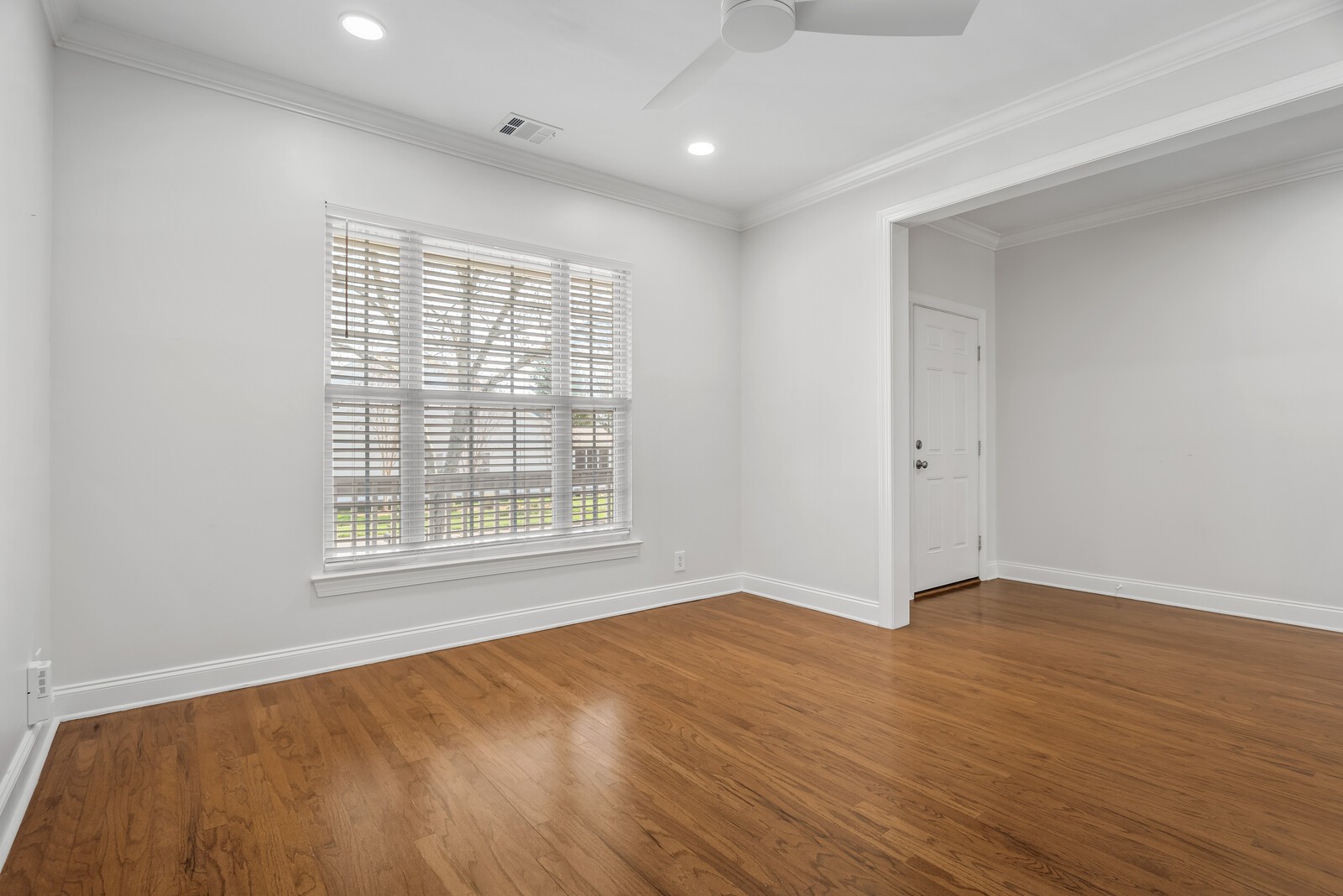 1803 Turning Wheel Ln