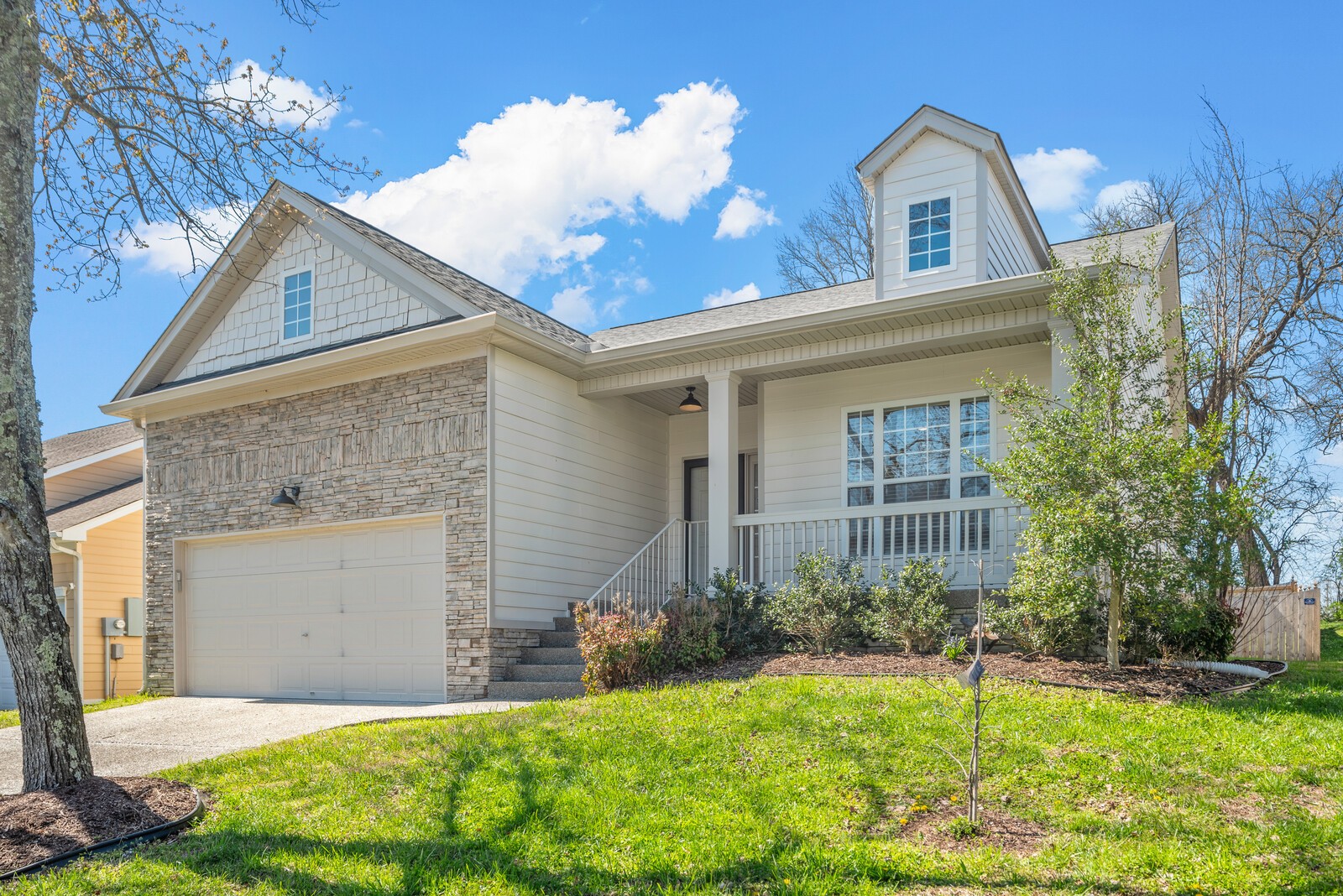 1803 Turning Wheel Ln