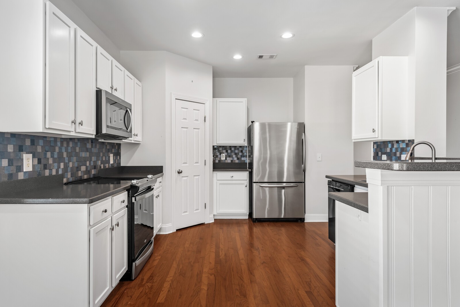 1803 Turning Wheel Ln