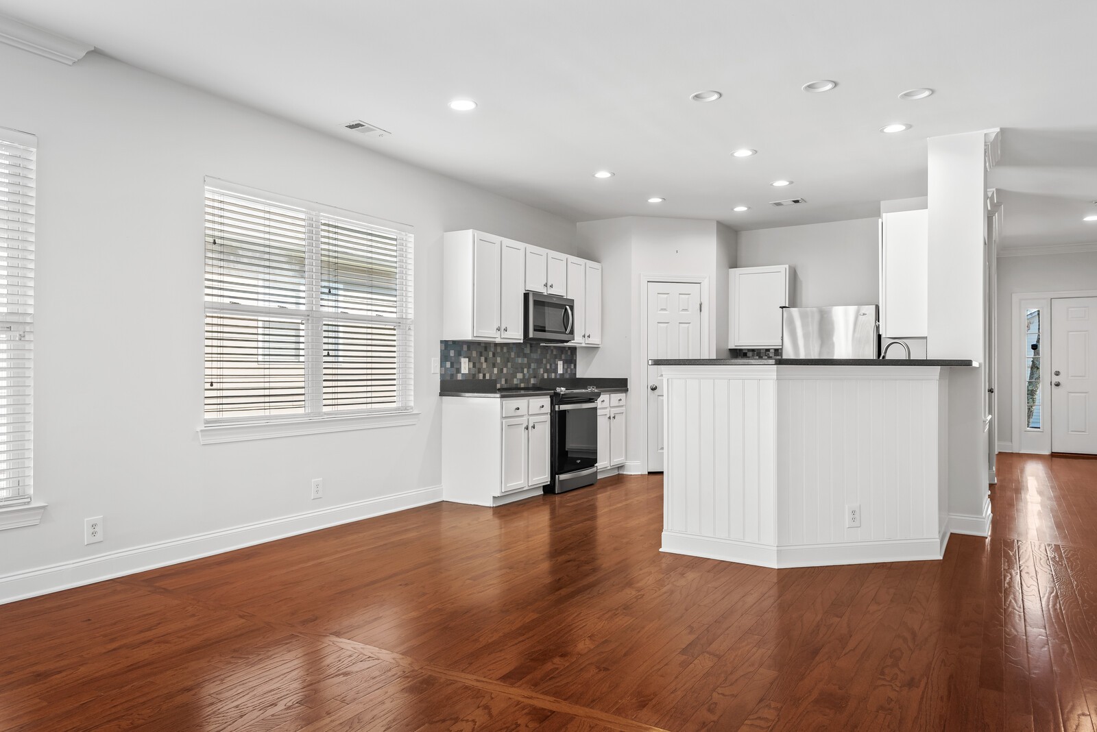 1803 Turning Wheel Ln