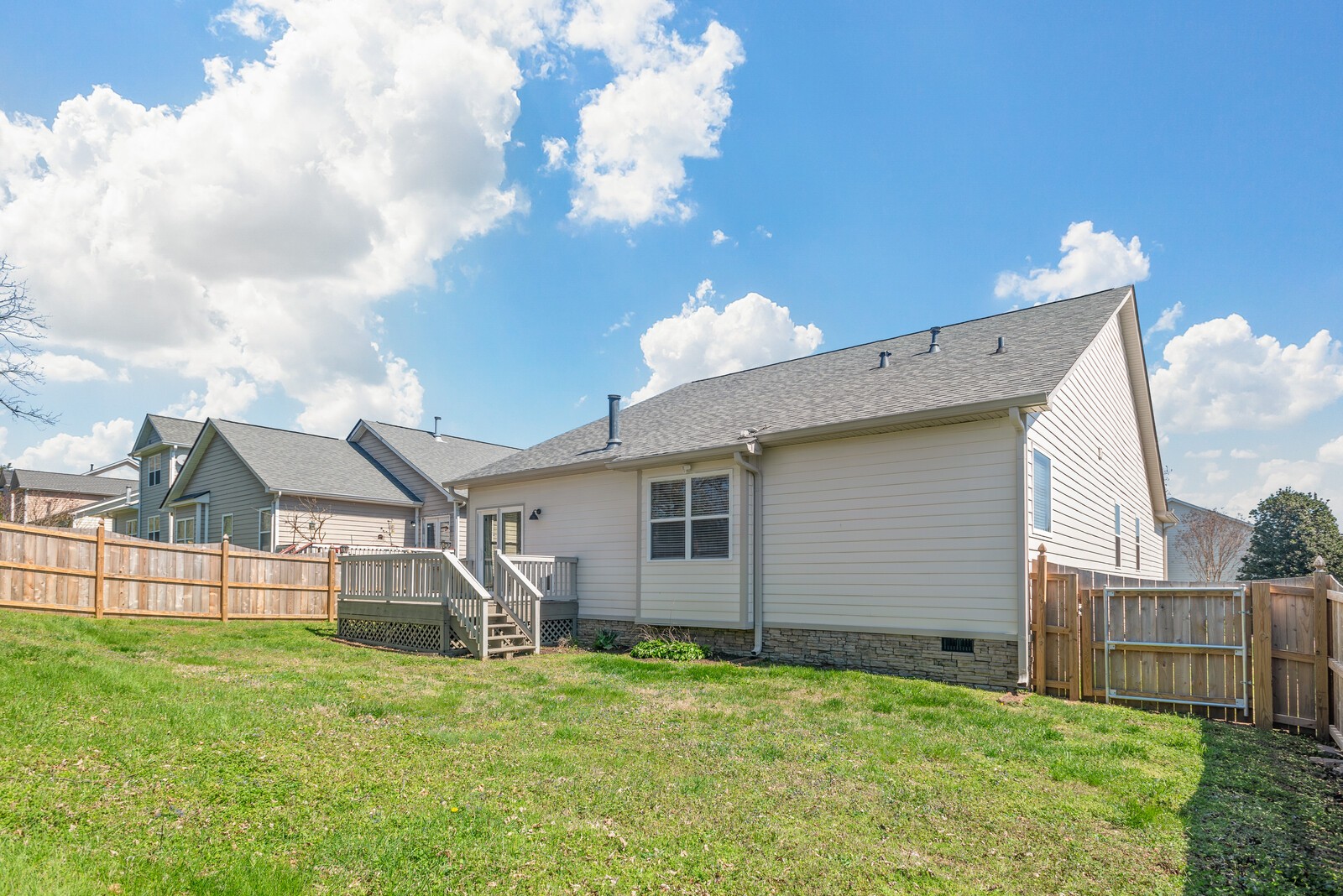 1803 Turning Wheel Ln