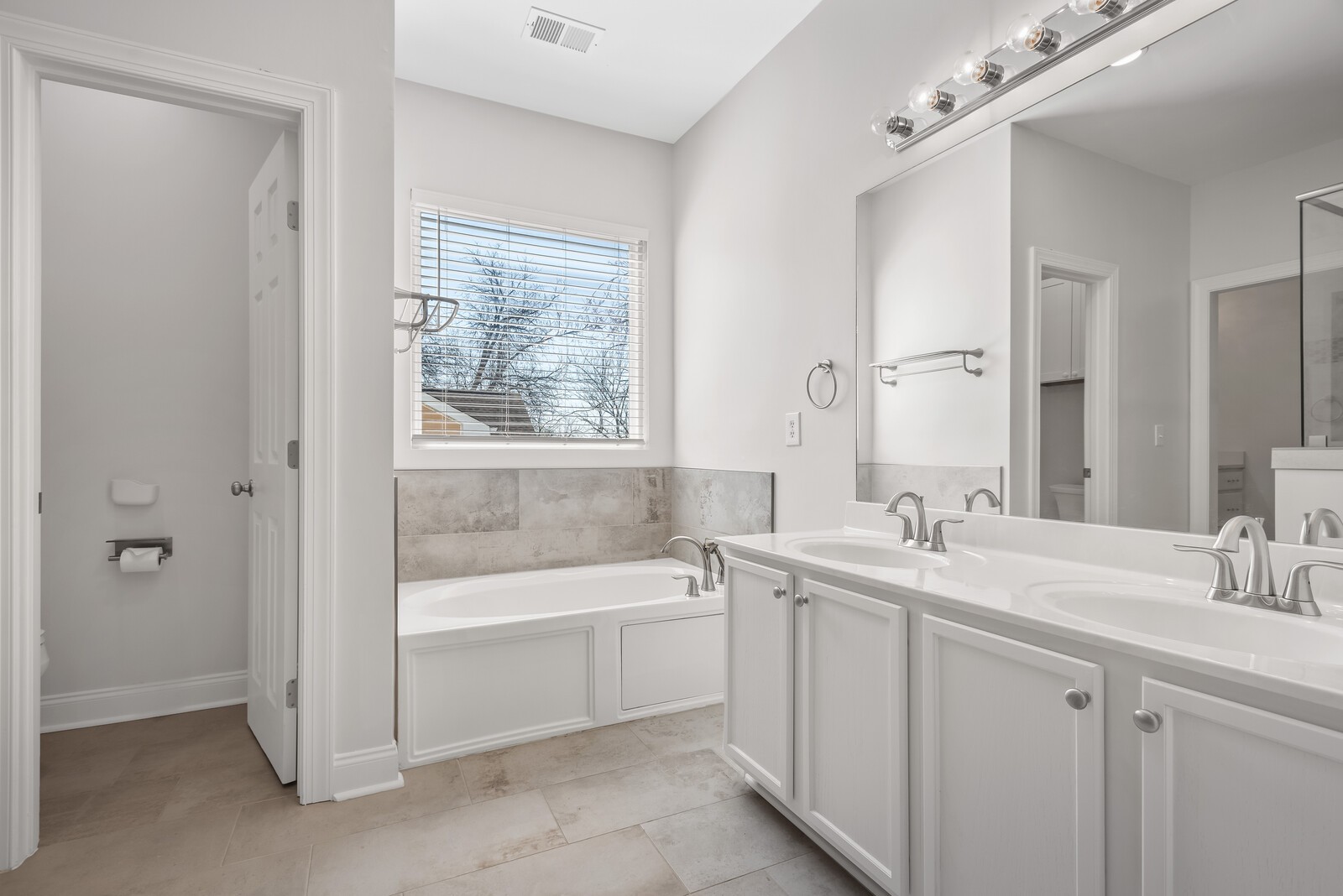 1803 Turning Wheel Ln