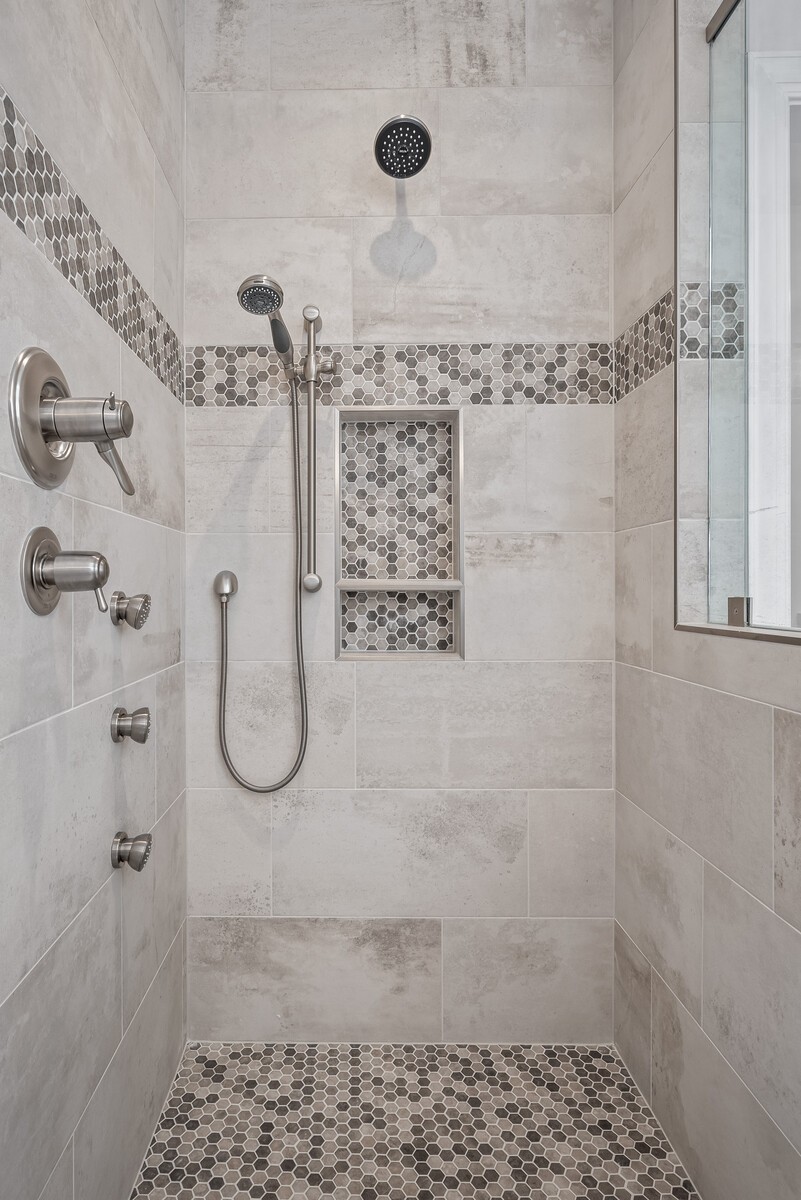 1803 Turning Wheel Ln