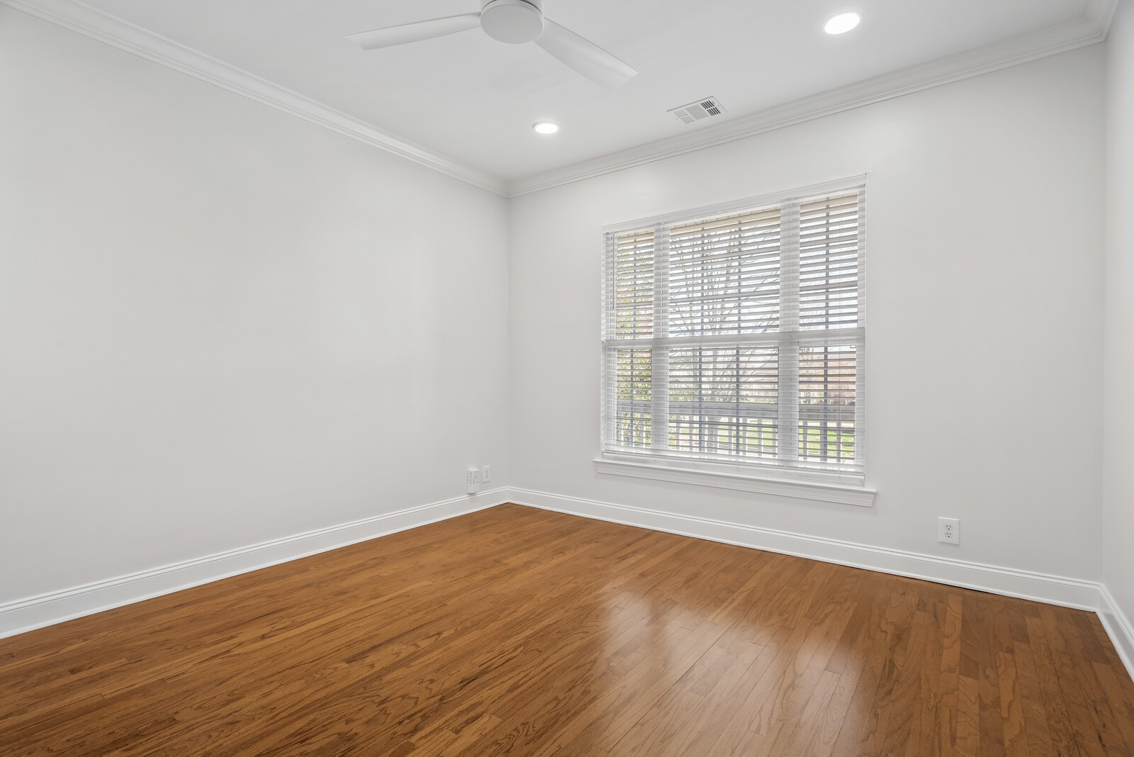 1803 Turning Wheel Ln