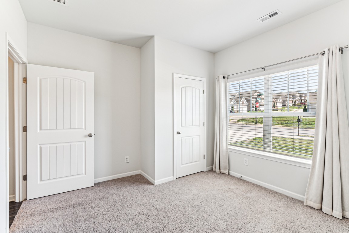 2803 Mia Lane