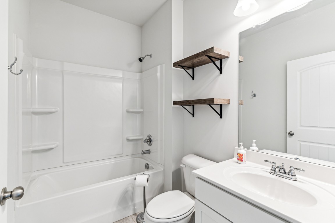 2803 Mia Lane