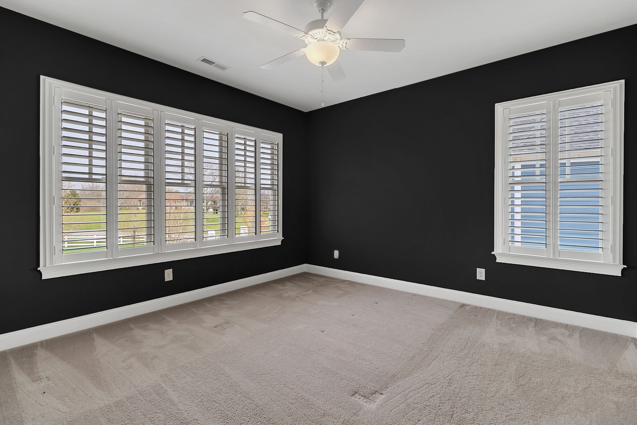 5006 General Martin Ln