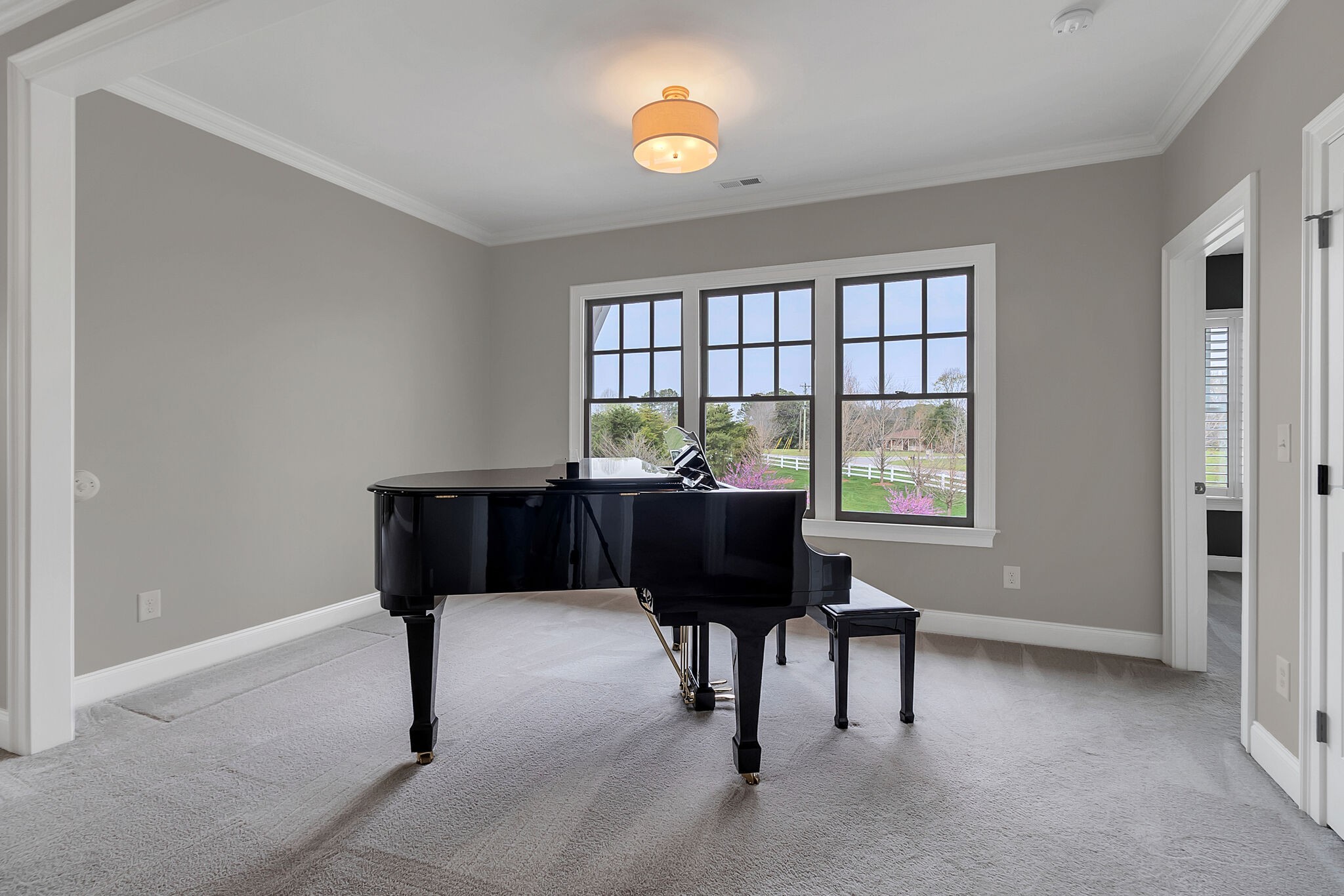 5006 General Martin Ln