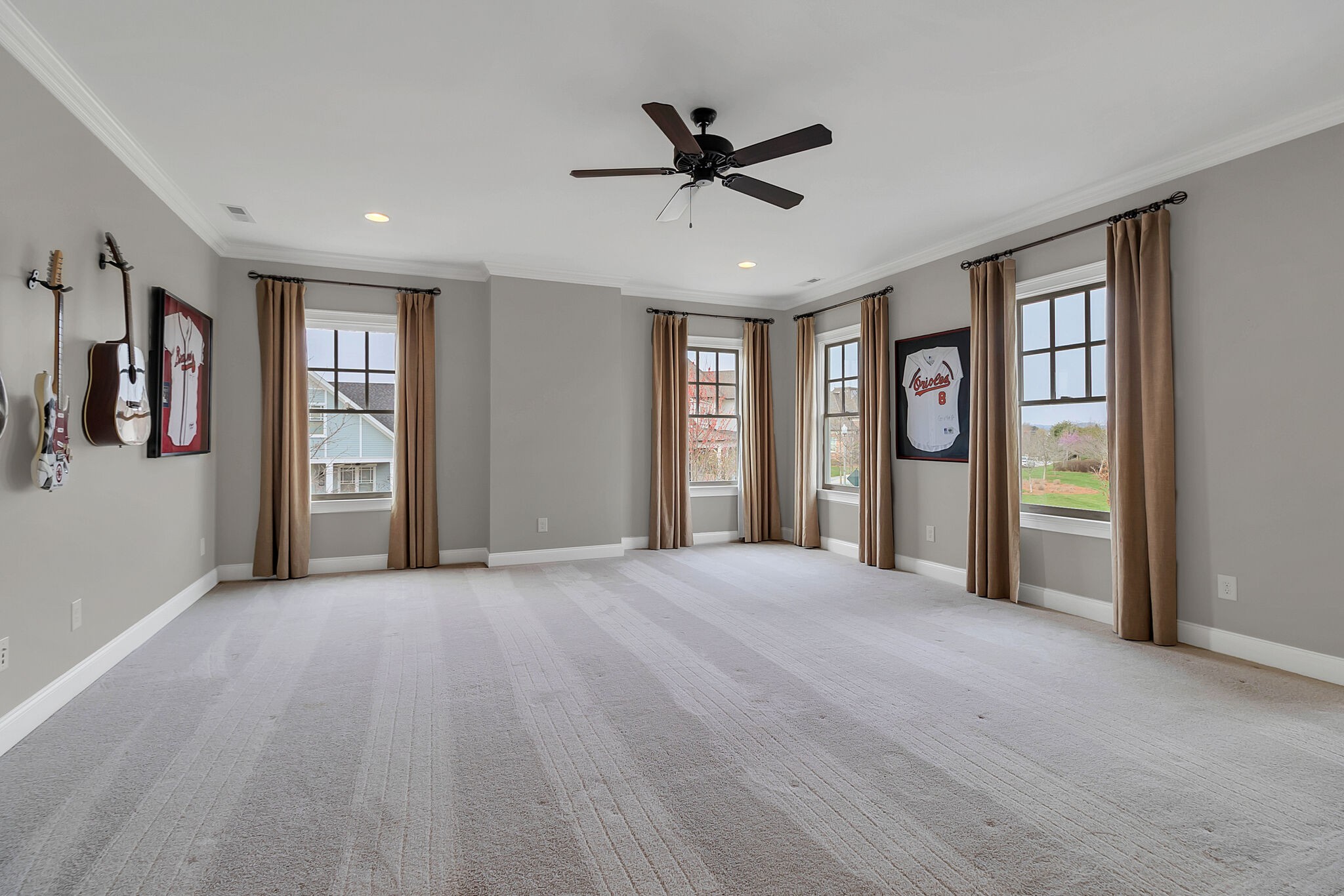 5006 General Martin Ln