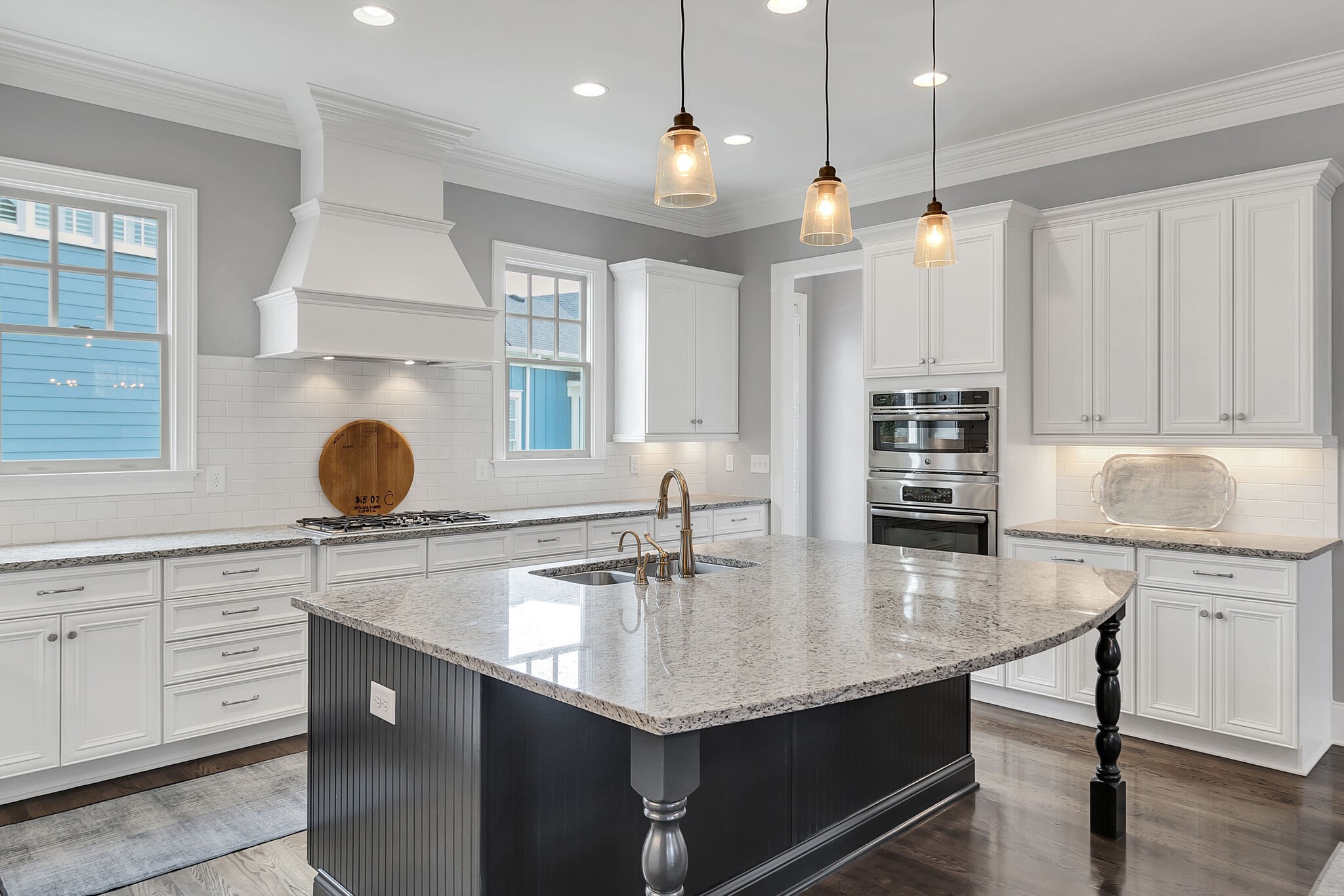 5006 General Martin Ln