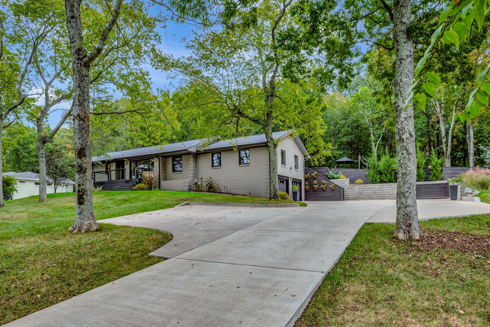 4608 General Lowrey Dr