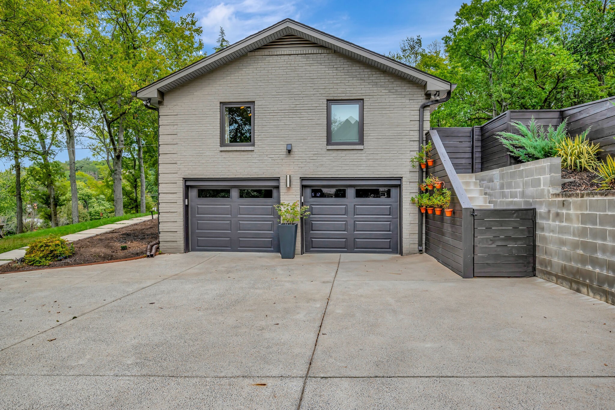 4608 General Lowrey Dr